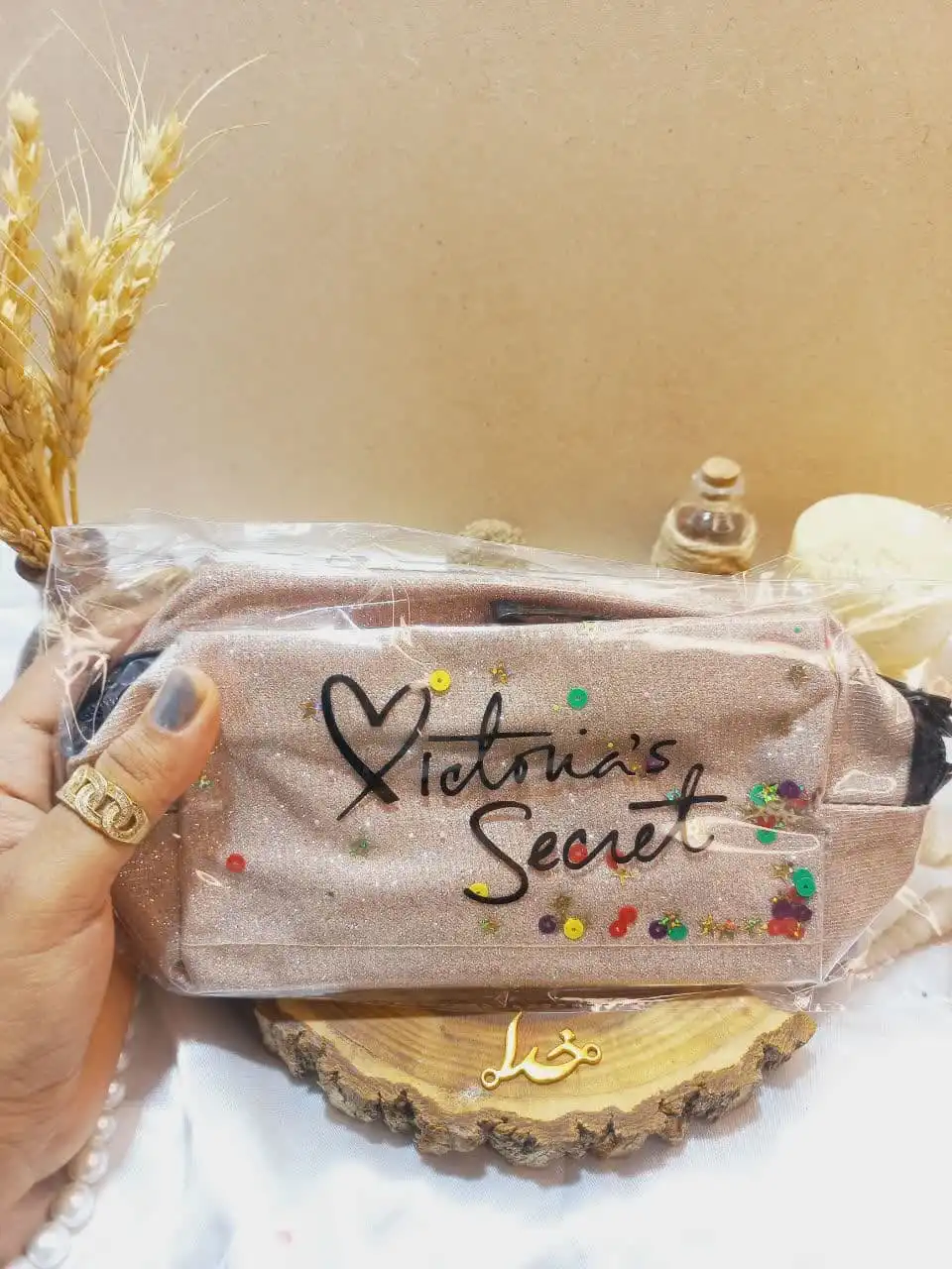 کیف لوازم آرایشی ویکتوریا سکرت شاین دار پولکی VICTORIA SECRET