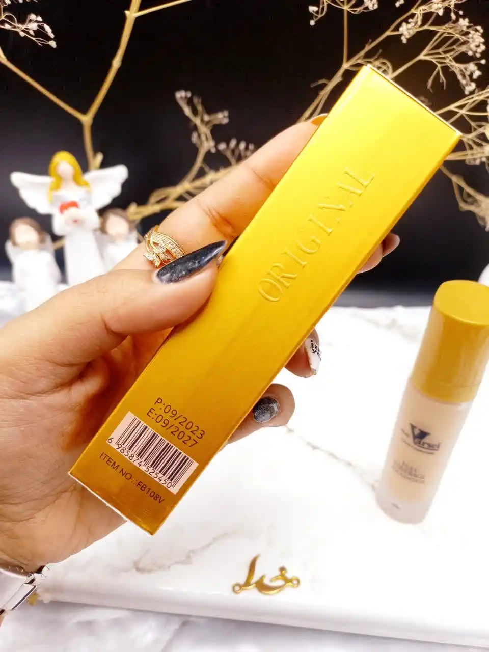 کرم پودر با دوام پمپی ورسای VERSEI کد 12104