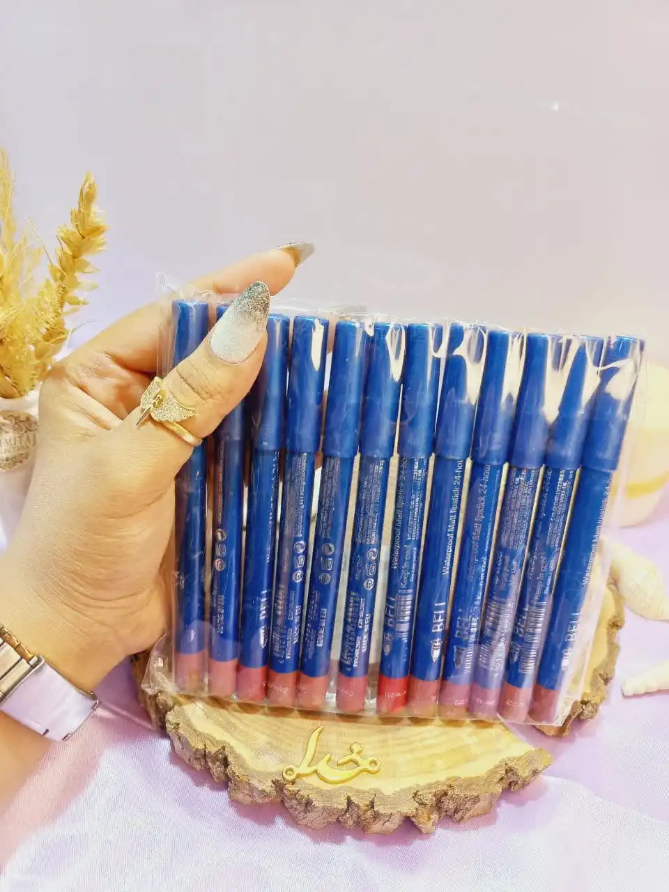 رژ مدادی برند بل BELL بسته 12 عددی