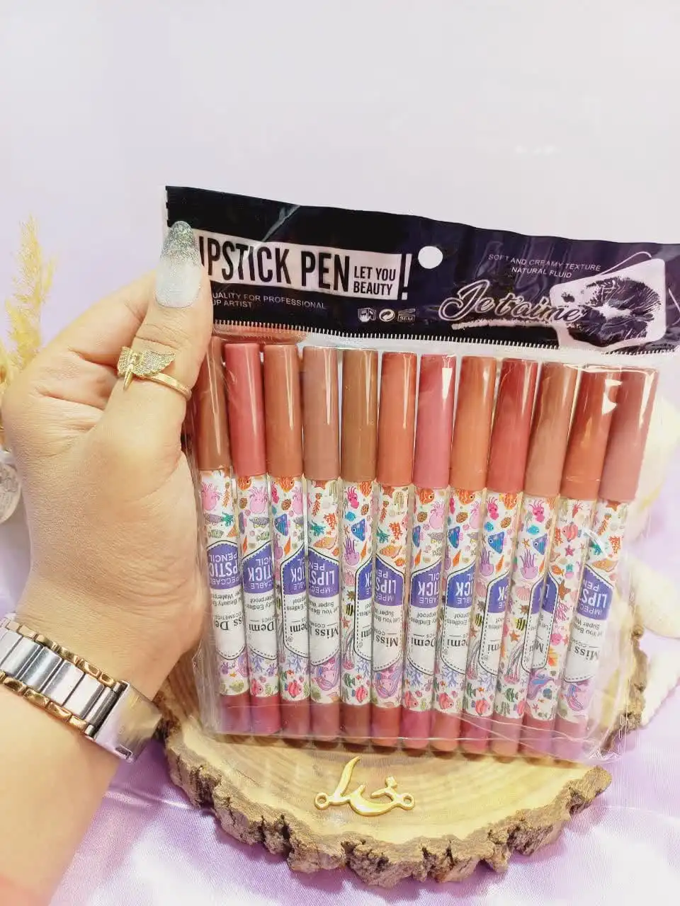 رژ مدادی طرح آکواریومی میس دمی MISS DEMI