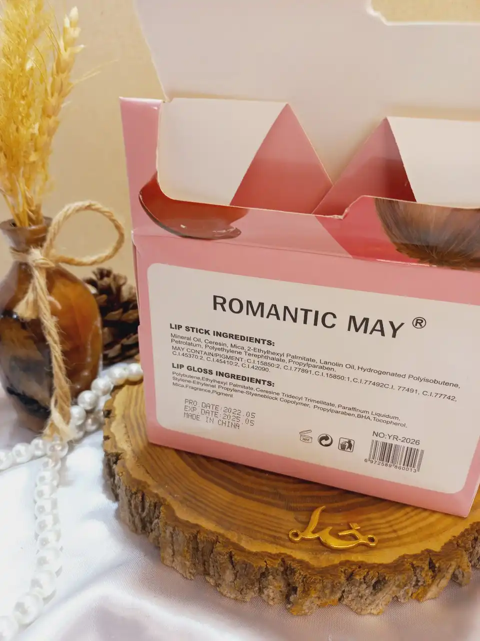 رژ جامد پرطرفدار 4 طبقه رومانتیک می ROMANTIC MAY کد YR2026