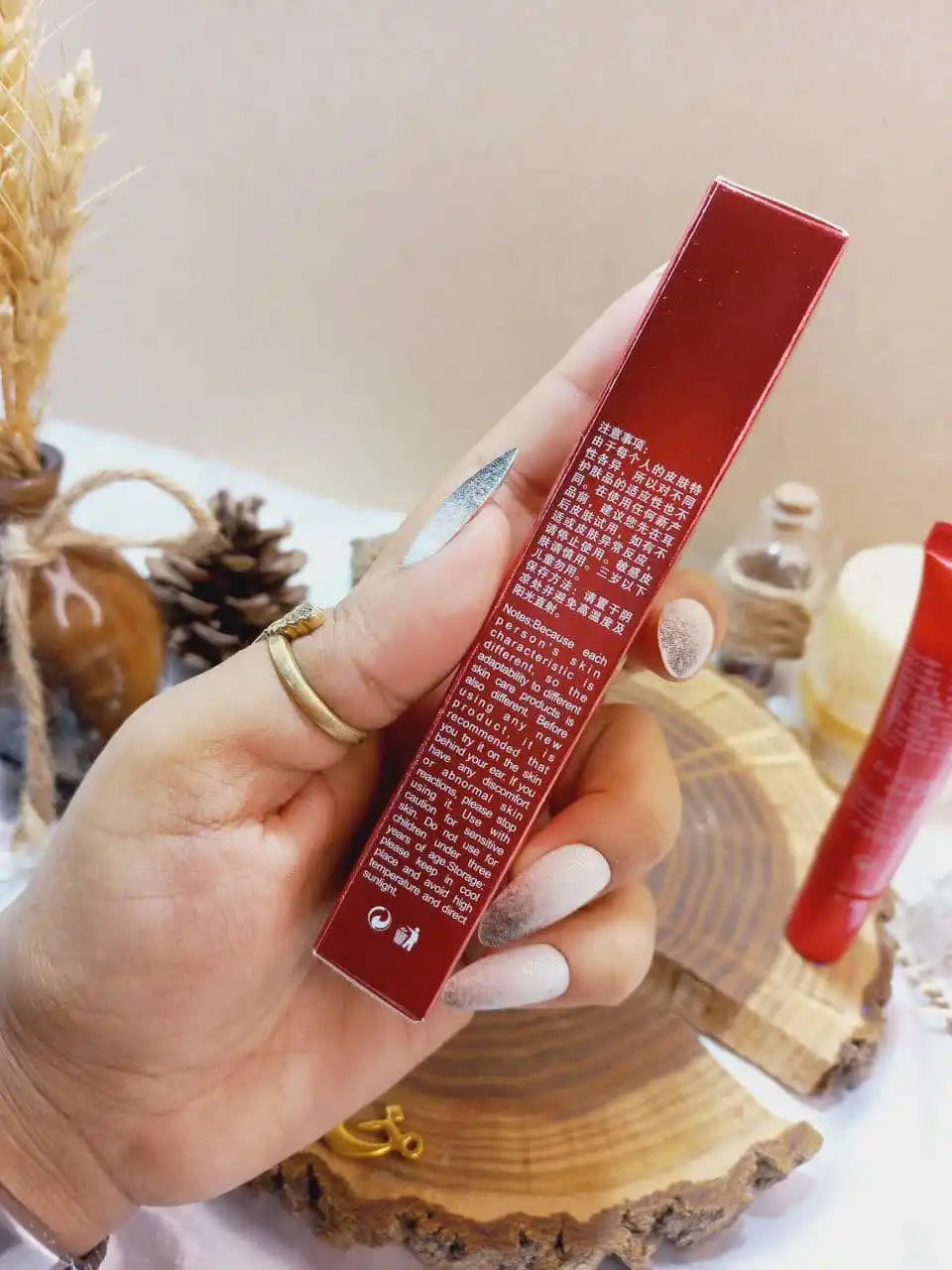 کرم دور چشم تیوپی حلزون و جنسینگ قرمز بیوآکوا کد BQY8687 | فروش عمده