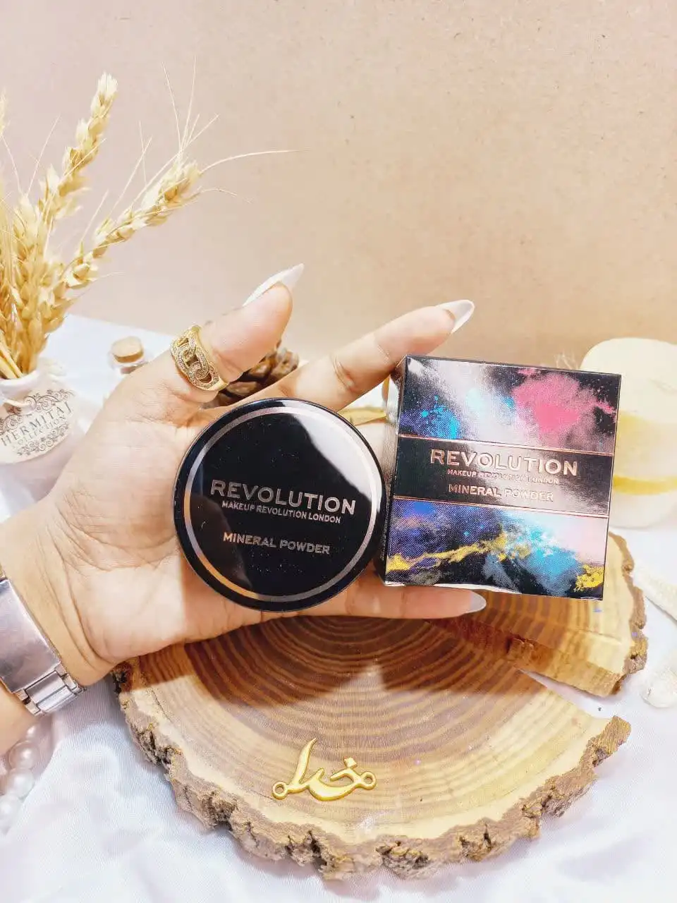 پودر فیکس با کیفیت ریولوشن REVOLUTION اصلی
