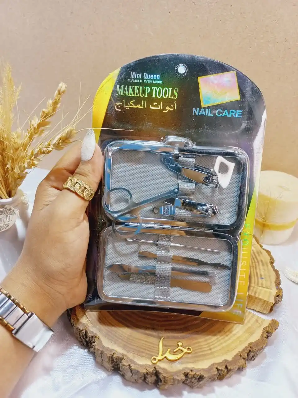 ست مانیکور 7 تیکه مینی کویین MINI QUEEN کد m19039