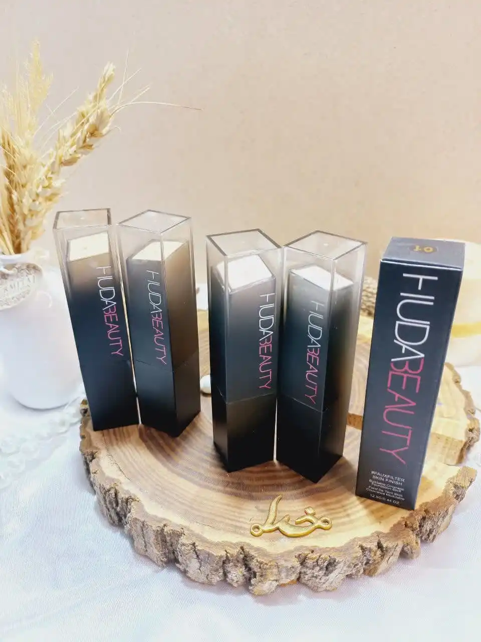 کانسیلر جامد پرطرفدار هدی بیوتی HUDA BEAUTY کد HD21003