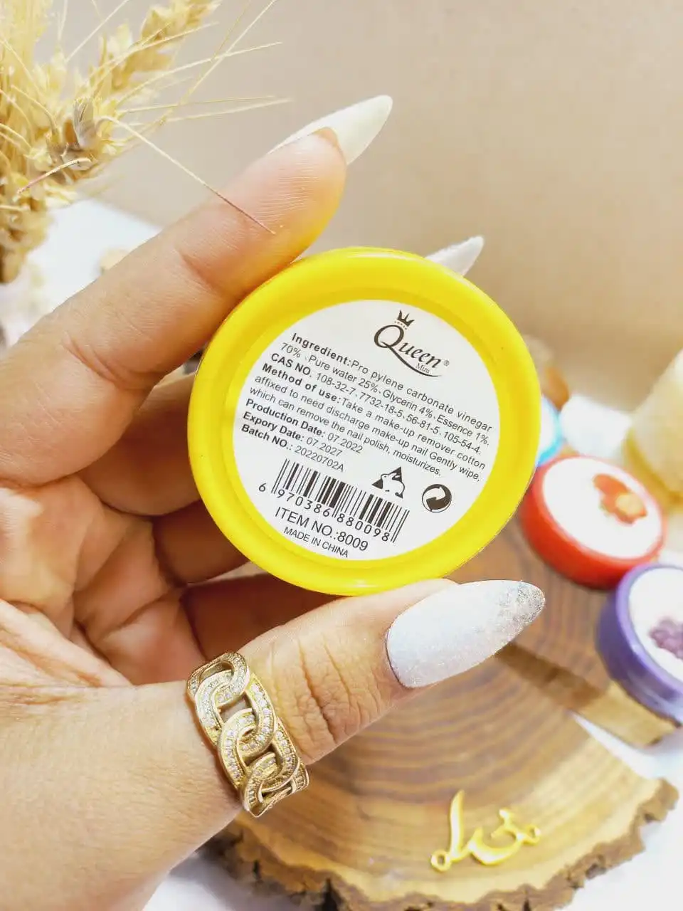 پد مخصوص لاک پاک کن بدون استون برند کویین Queen کد 8009
