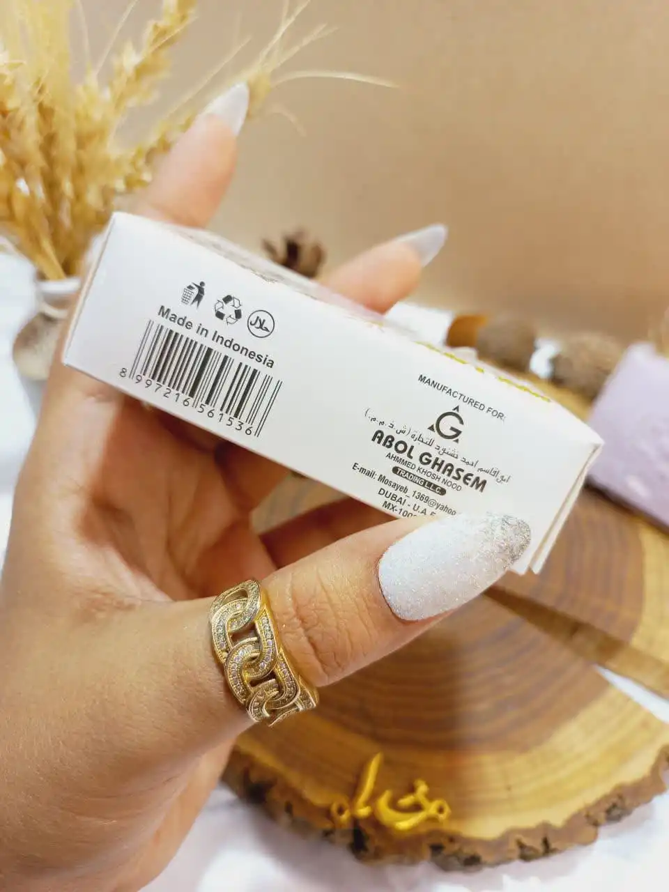 صابون شیر گوسفند حاوی اسطوخودوس مکث لیدی MAX LADY ساخت اندونزی