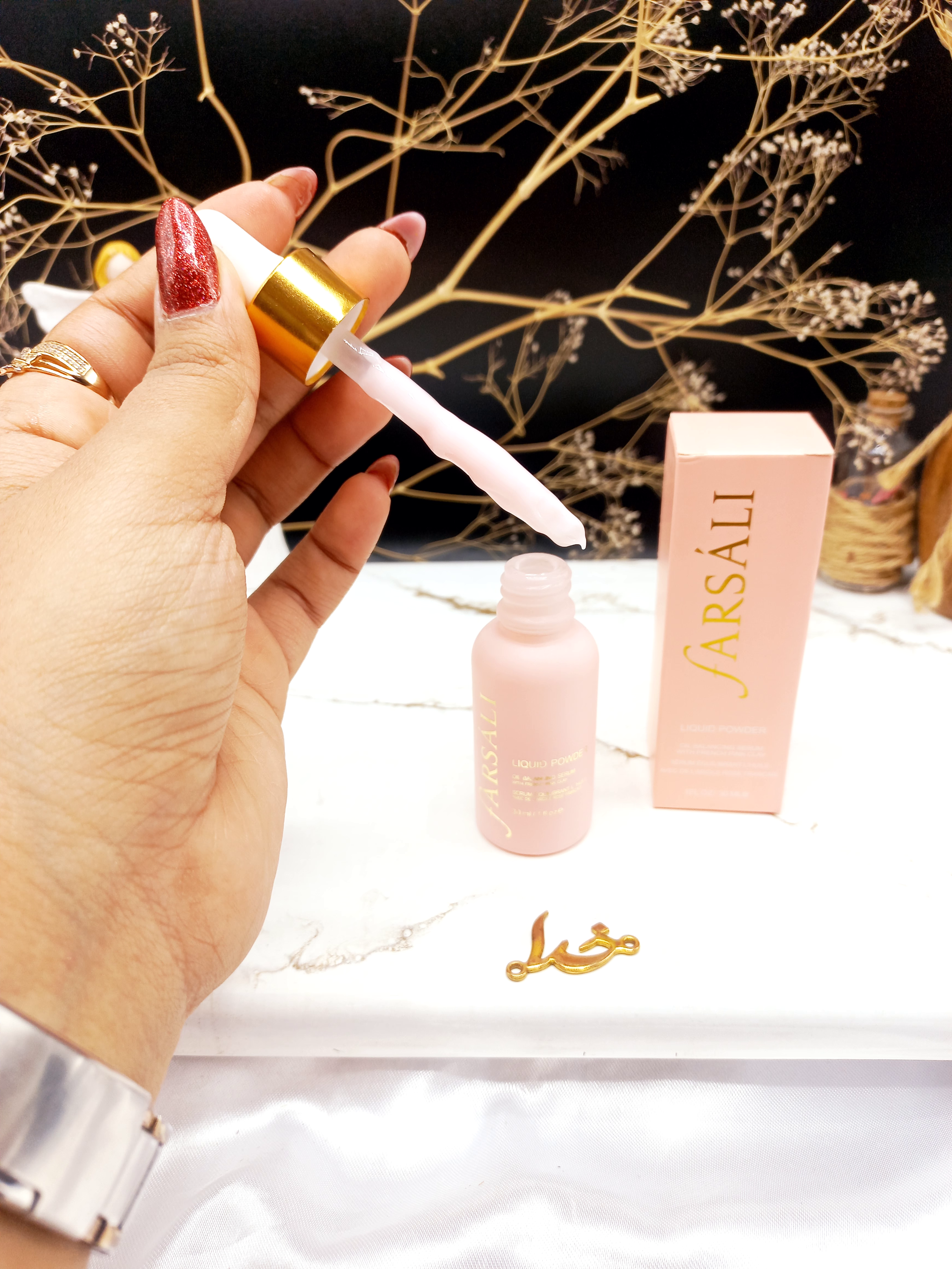 پرایمر و سرم صورت صورتی فارسالی farsali مدل LIQUID POWDER