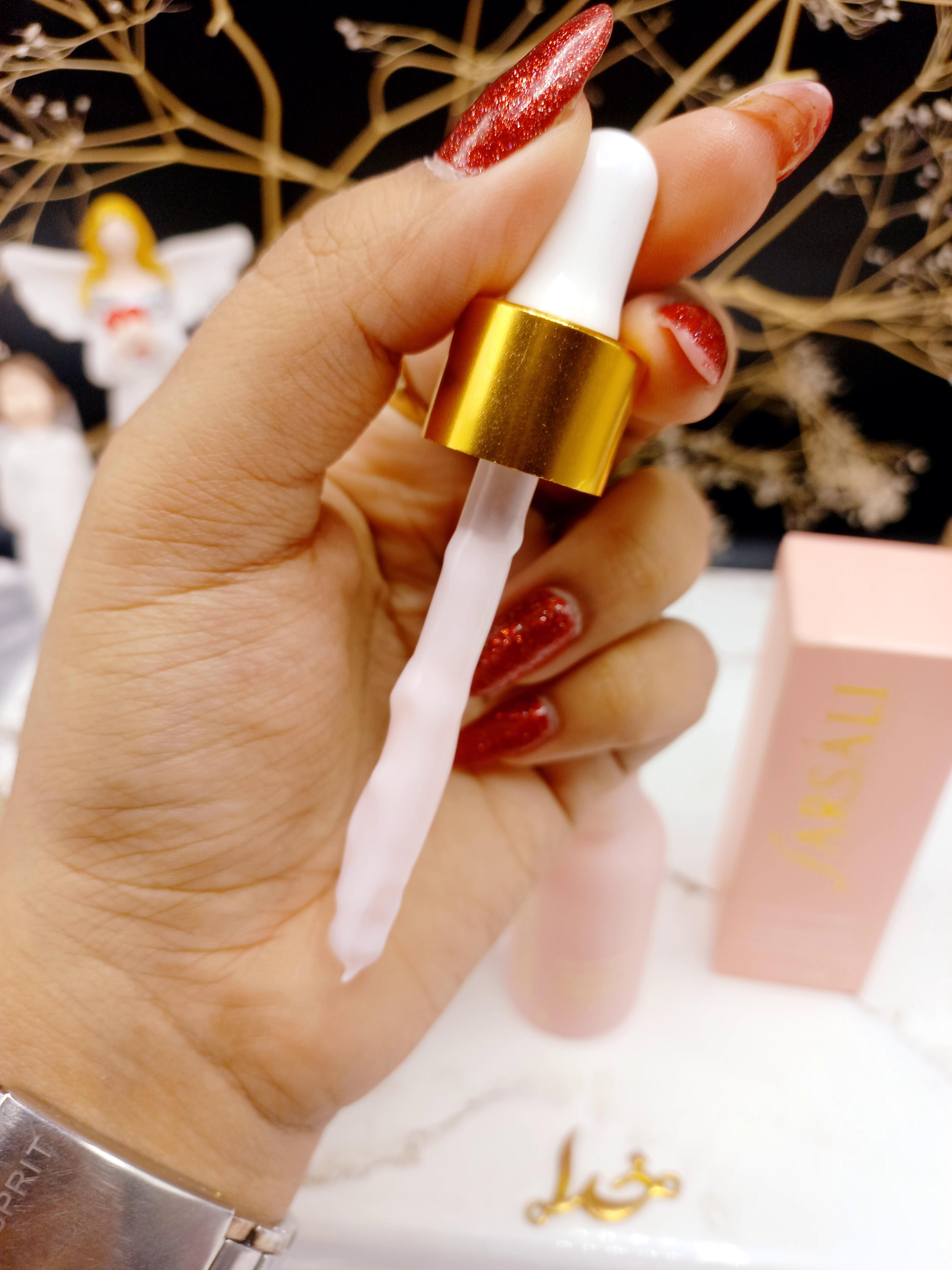 پرایمر و سرم صورت صورتی فارسالی farsali مدل LIQUID POWDER