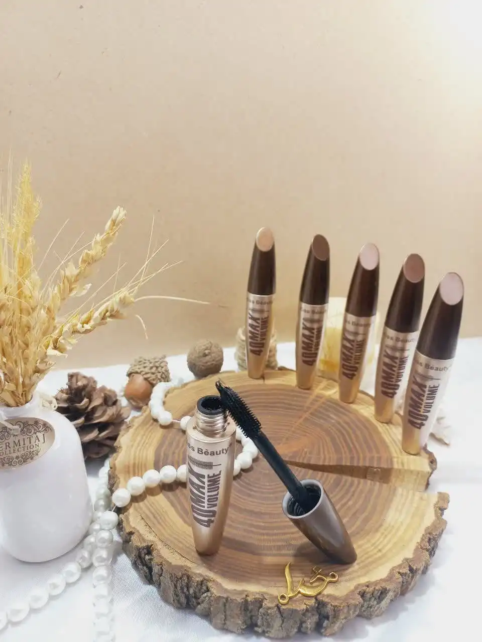 ریمل پرطرفدار 4D MAX VOLUME برند کیس بیوتی KISS BEAUTY کد 56784