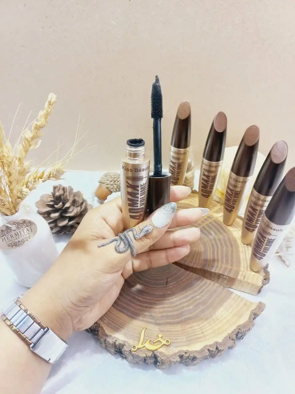 ریمل پرطرفدار 4D MAX VOLUME برند کیس بیوتی KISS BEAUTY کد 56784