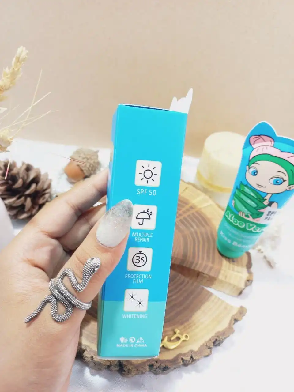 ضد آفتاب آلوئه ورا بچه SPF50 برند کیس بیوتی KISS BEAUTY کد 68315