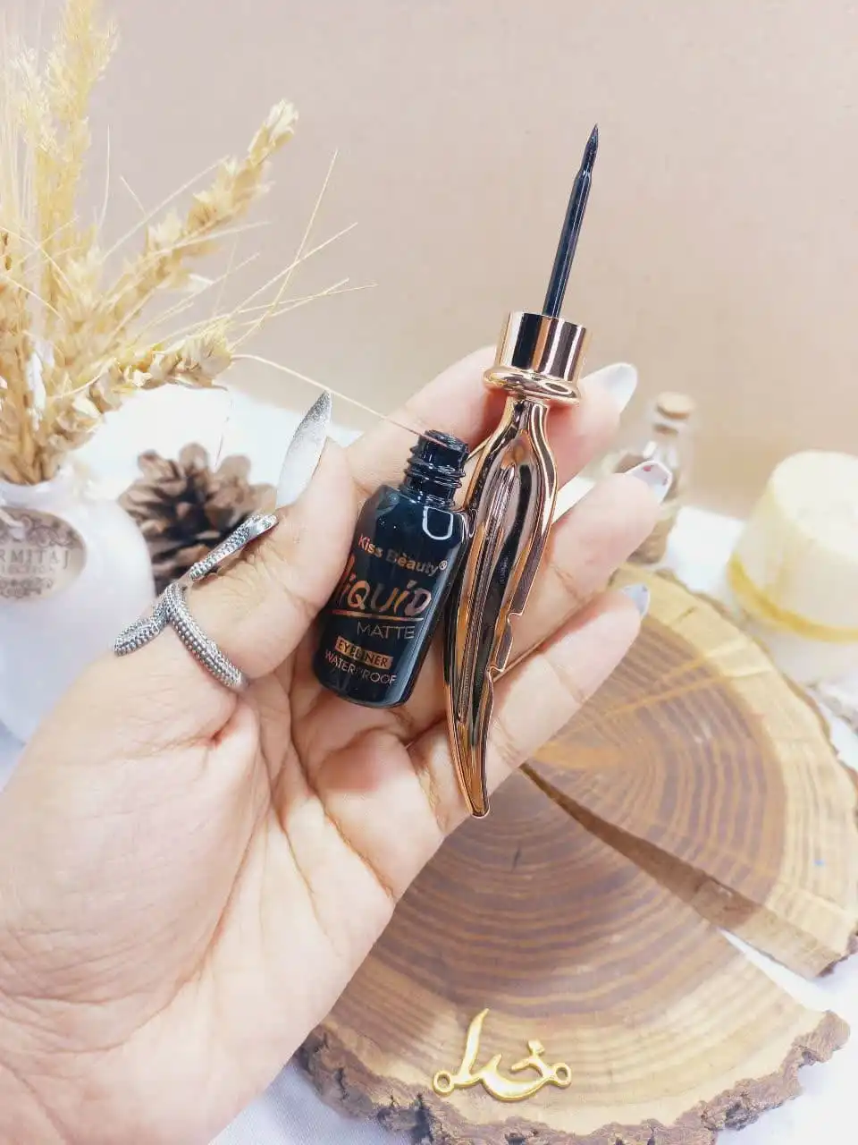 خط چشم پرطرفدار طرح پر برند کیس بیوتی KISS BEAUTY کد 57236