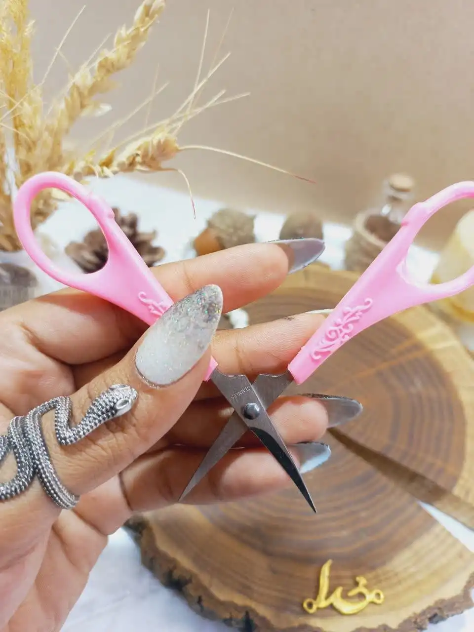 قیچی آرایشی صورتی ساووی Savoy