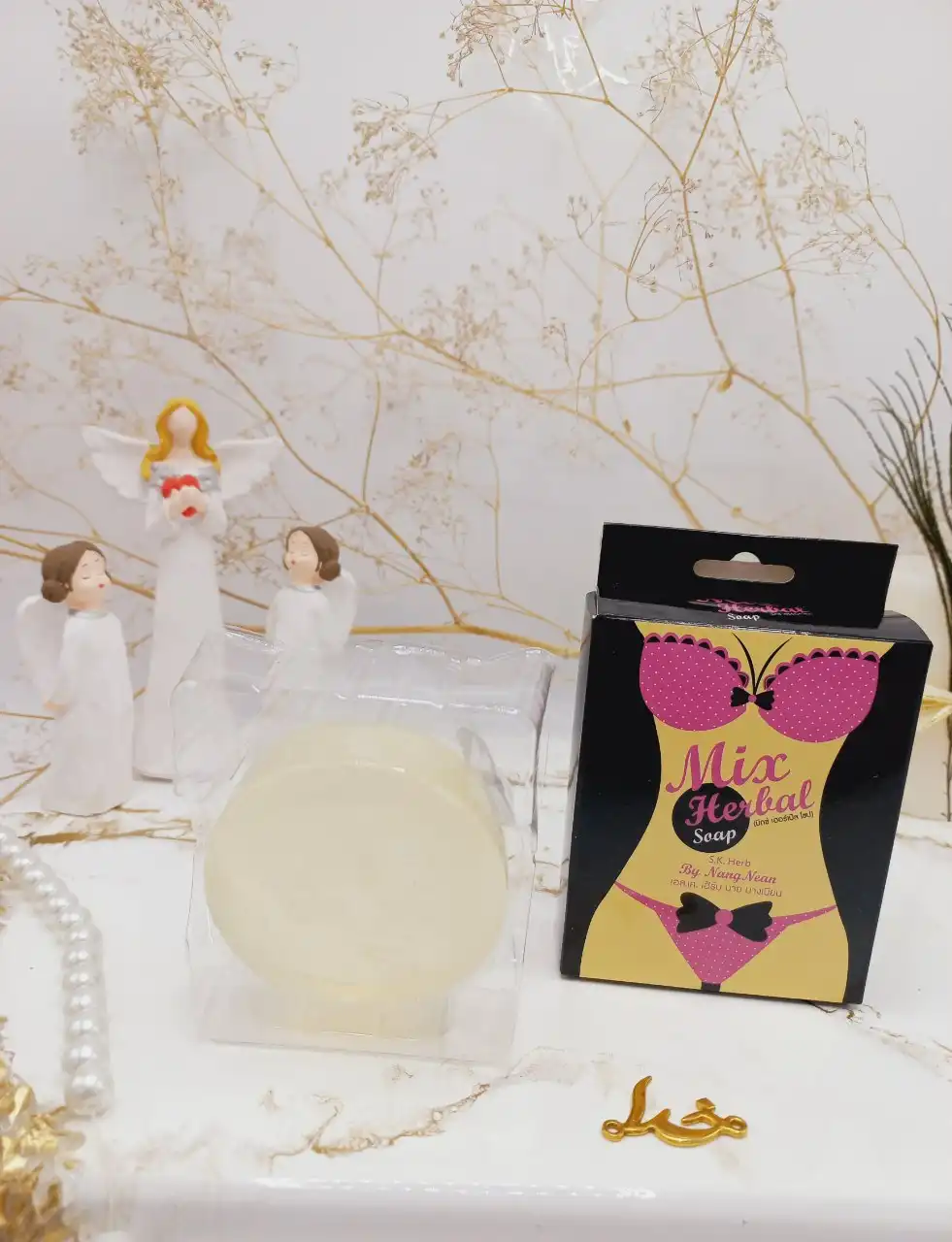 صابون سفید کننده و تنگ کننده واژن رایحه گلی و میوه ای (انگور) برند Mis Herbal Soap کد 0007