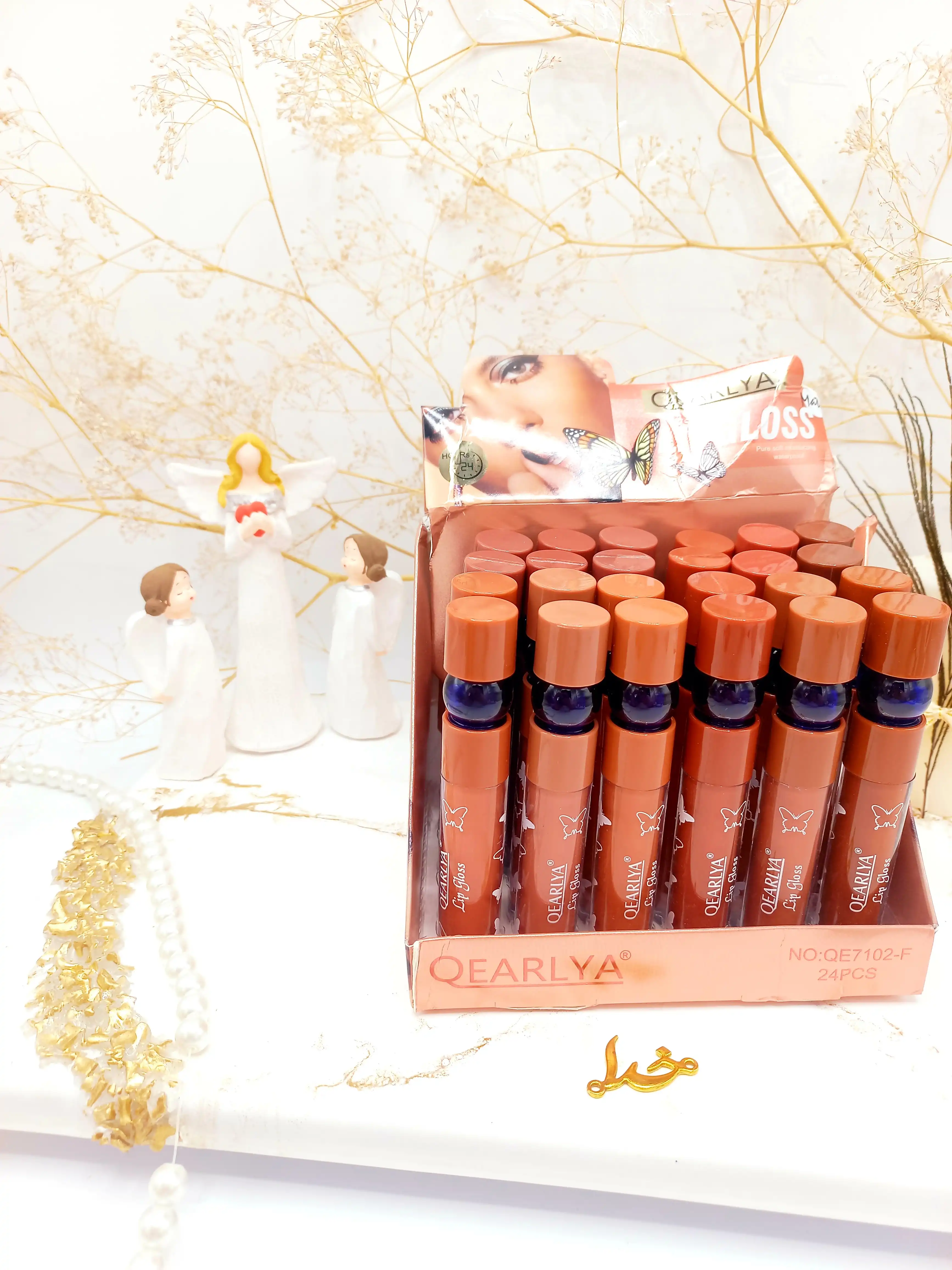 رژ مایع ضد آب QEARLYA طرح پروانه کد QE7102