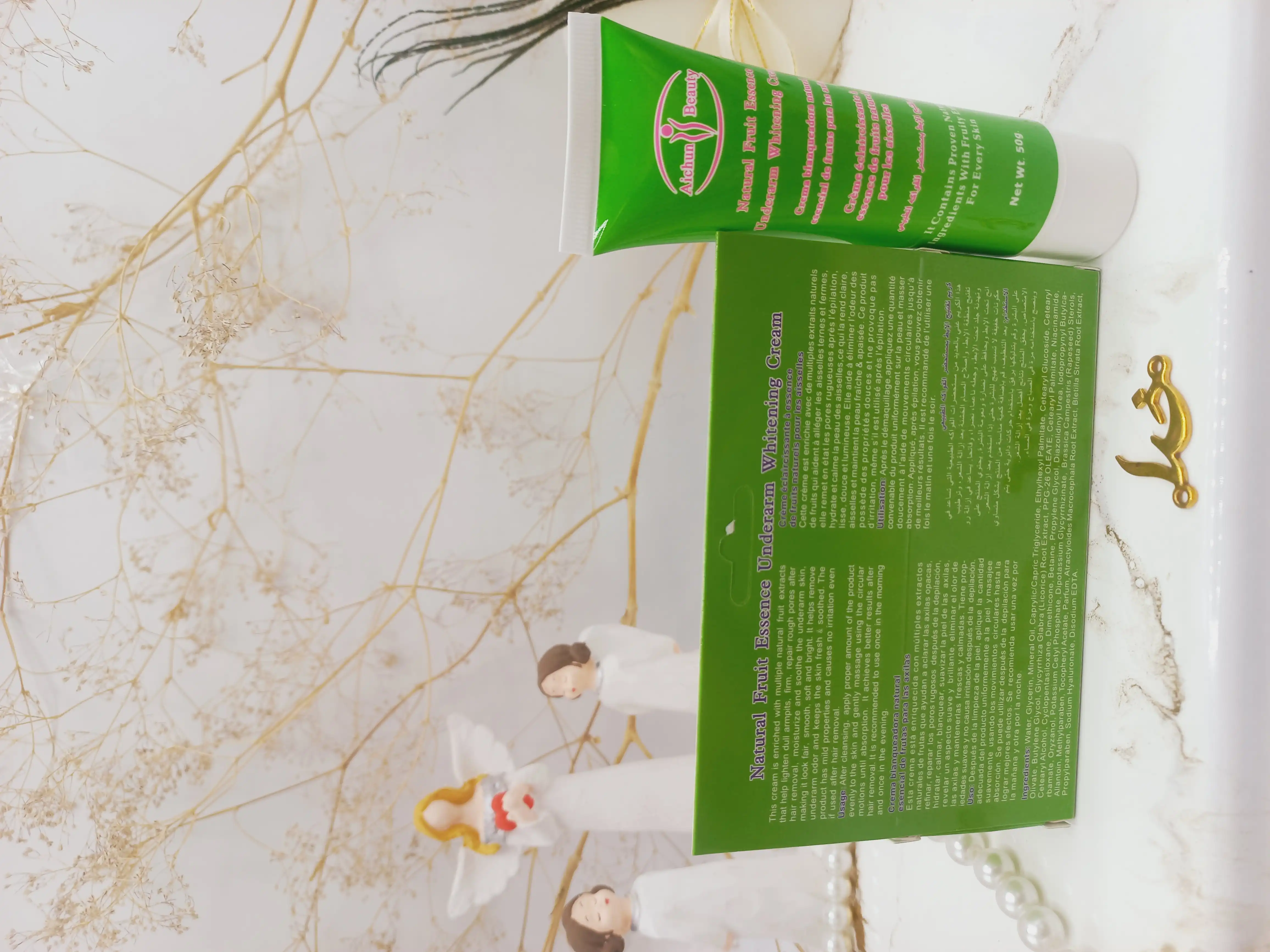 کرم روشن کننده و رفع تیرگی بدن آیچون بیوتی رایحه سیب و آووکادو AICHUN BEAUTY کد AC31237