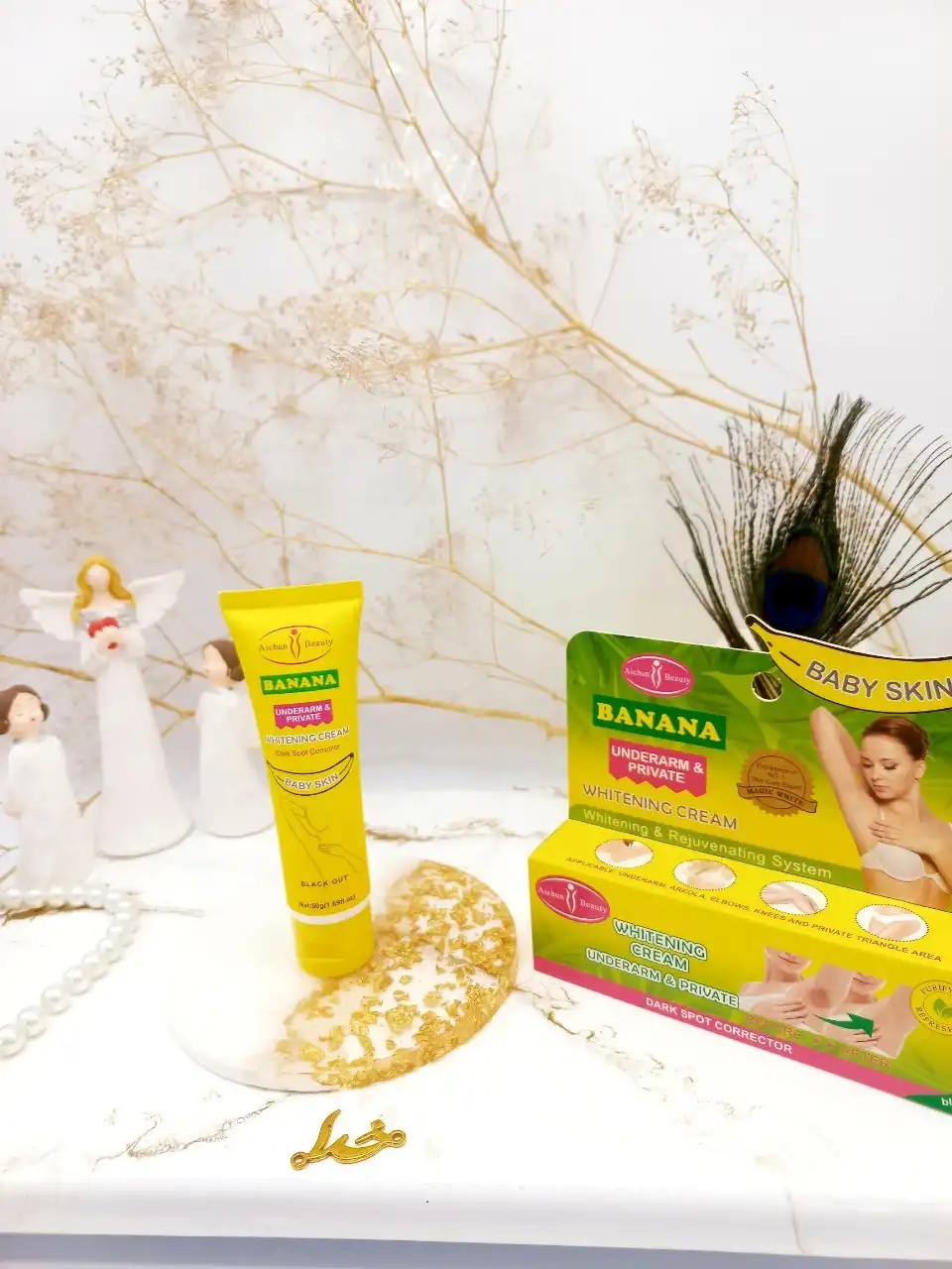 کرم درخشان کننده و سفید کننده زیر بغل و اندامهای خصوصی با رایحه موز آیچون بیوتی Aichun Beauty کد AC3146