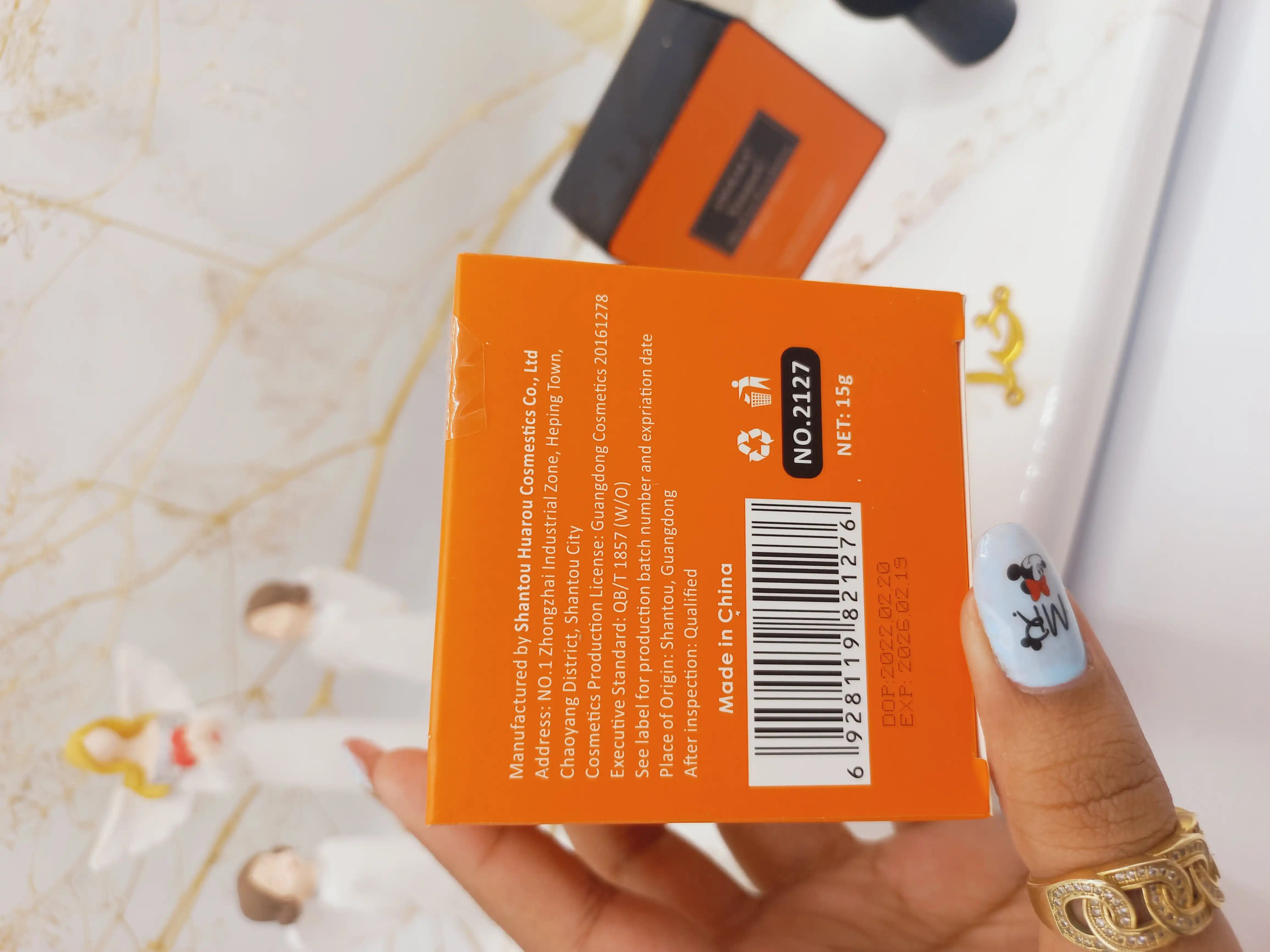 کوشن کرم پودری آنجلا ANGEALA حاوی ویتامین E و A کد 2127