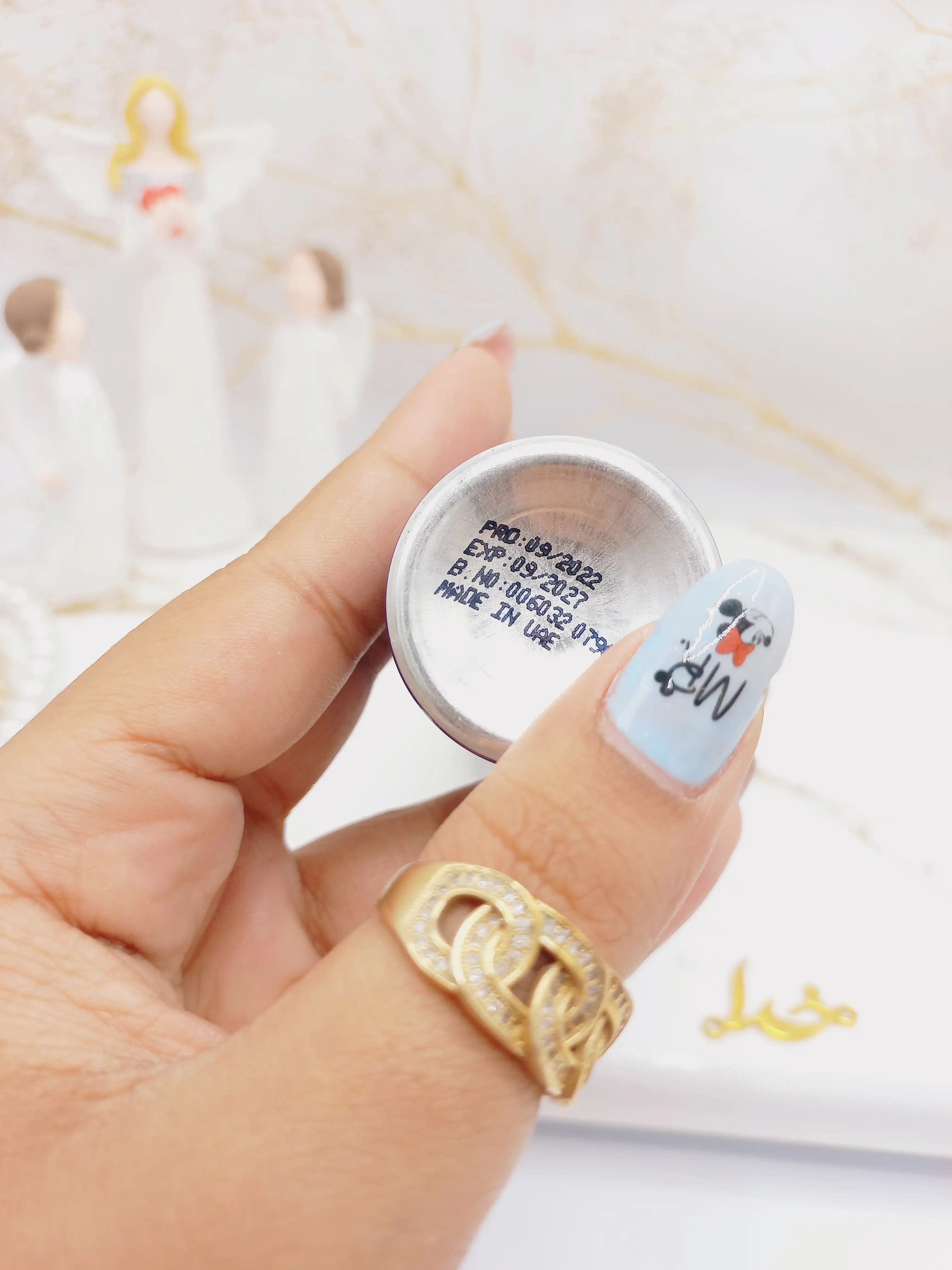 اسپری خوشبو کننده بدن 75ml مدل LoVELY  اماراتی کد 3645