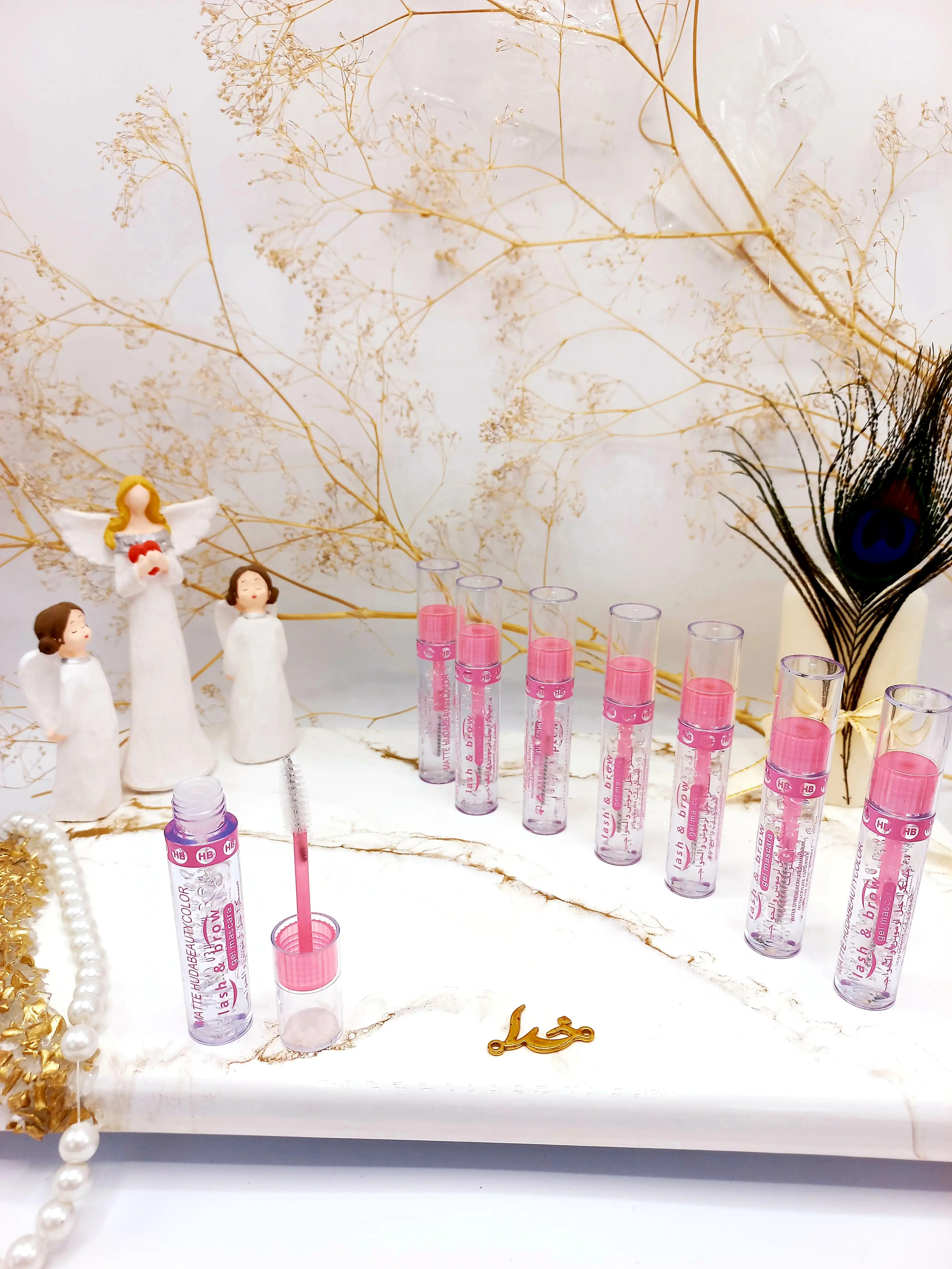 ژل حالت دهنده مژه و ابرو مات هدا بیوتی MATTE HUDA BEAUTY (صورتی) کد M8463