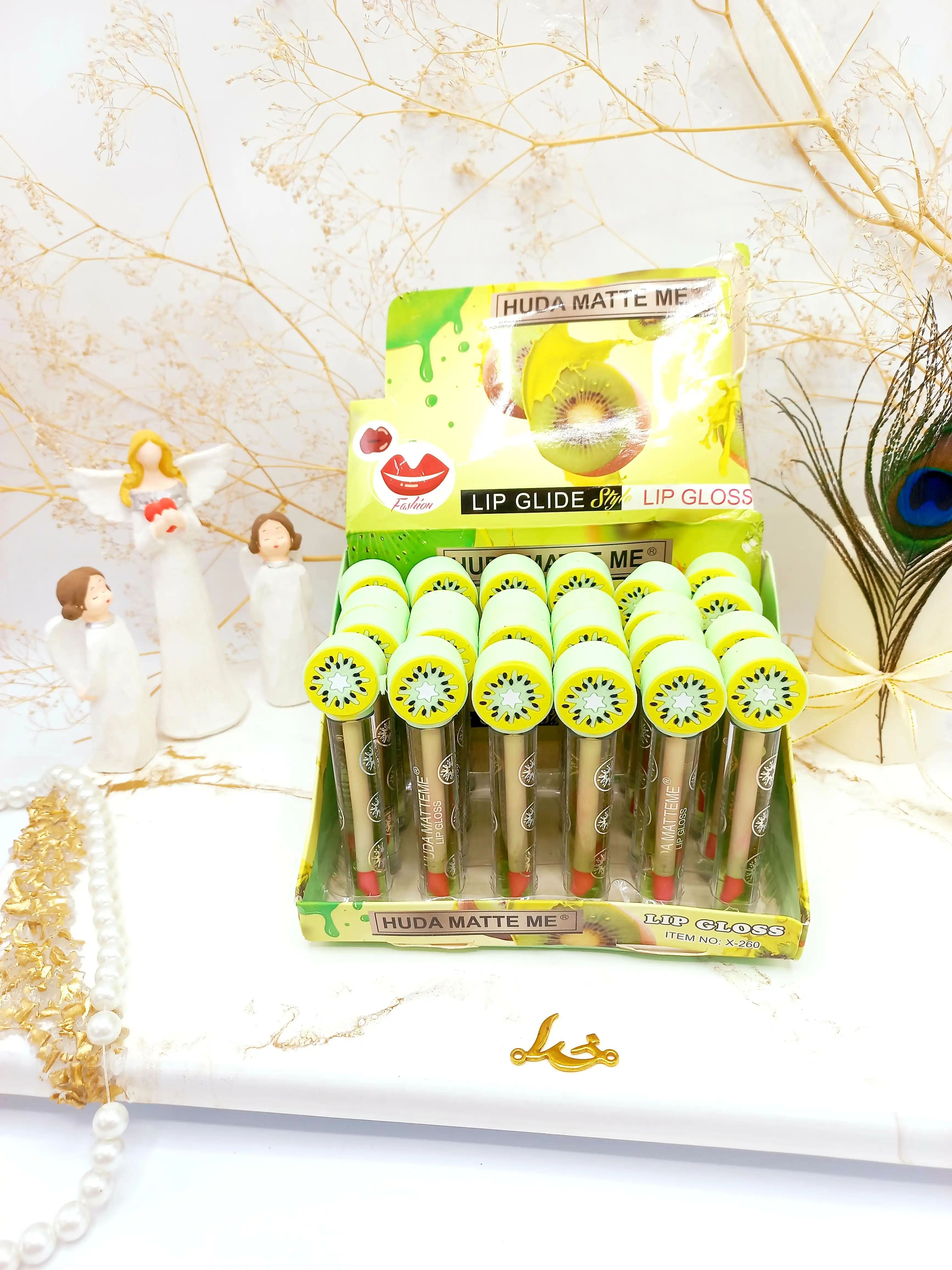 لیپ گلاس درب کیوی هدا مات می HUDA MATTE ME کدX260