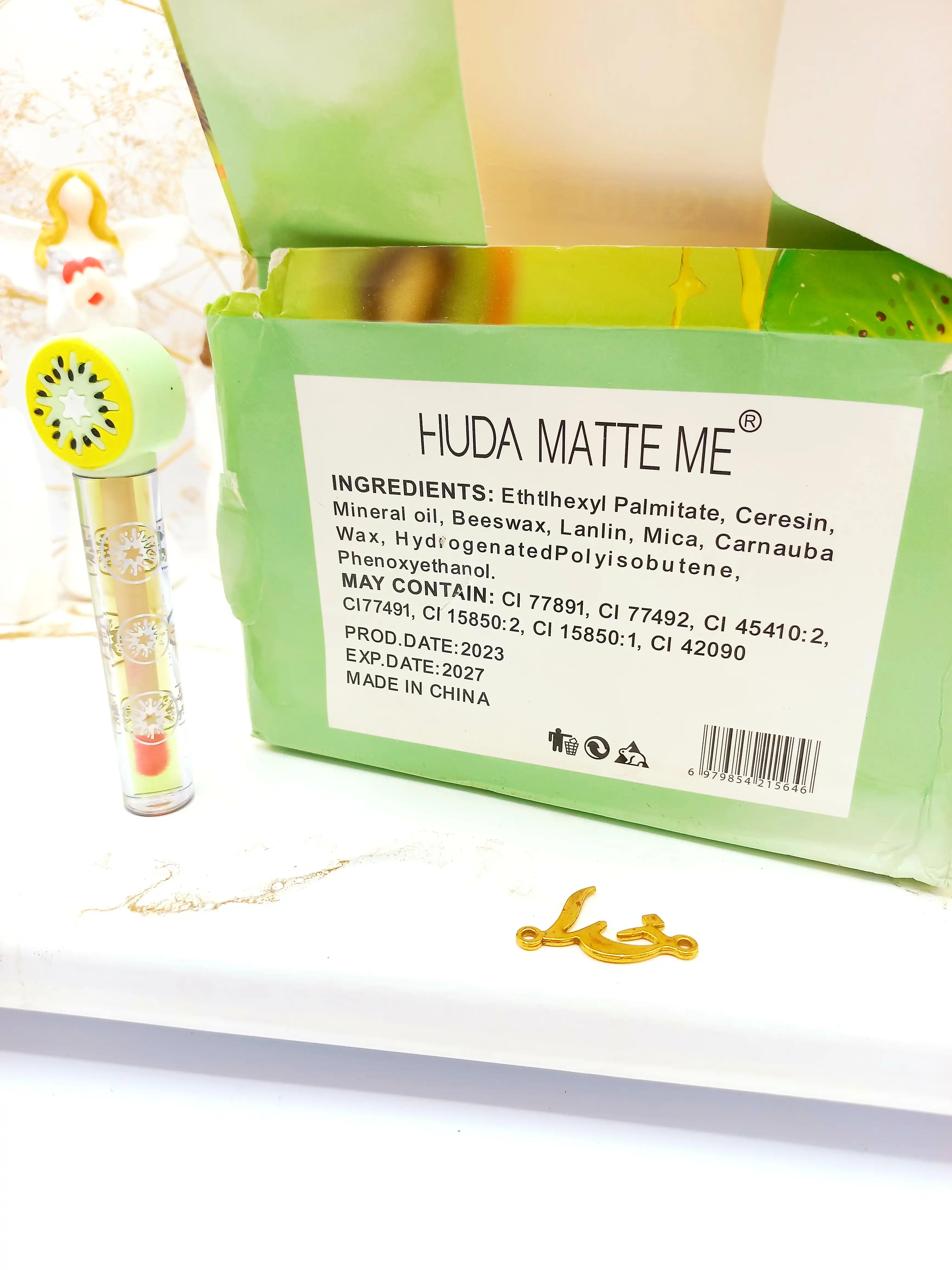 لیپ گلاس درب کیوی هدا مات می HUDA MATTE ME کدX260