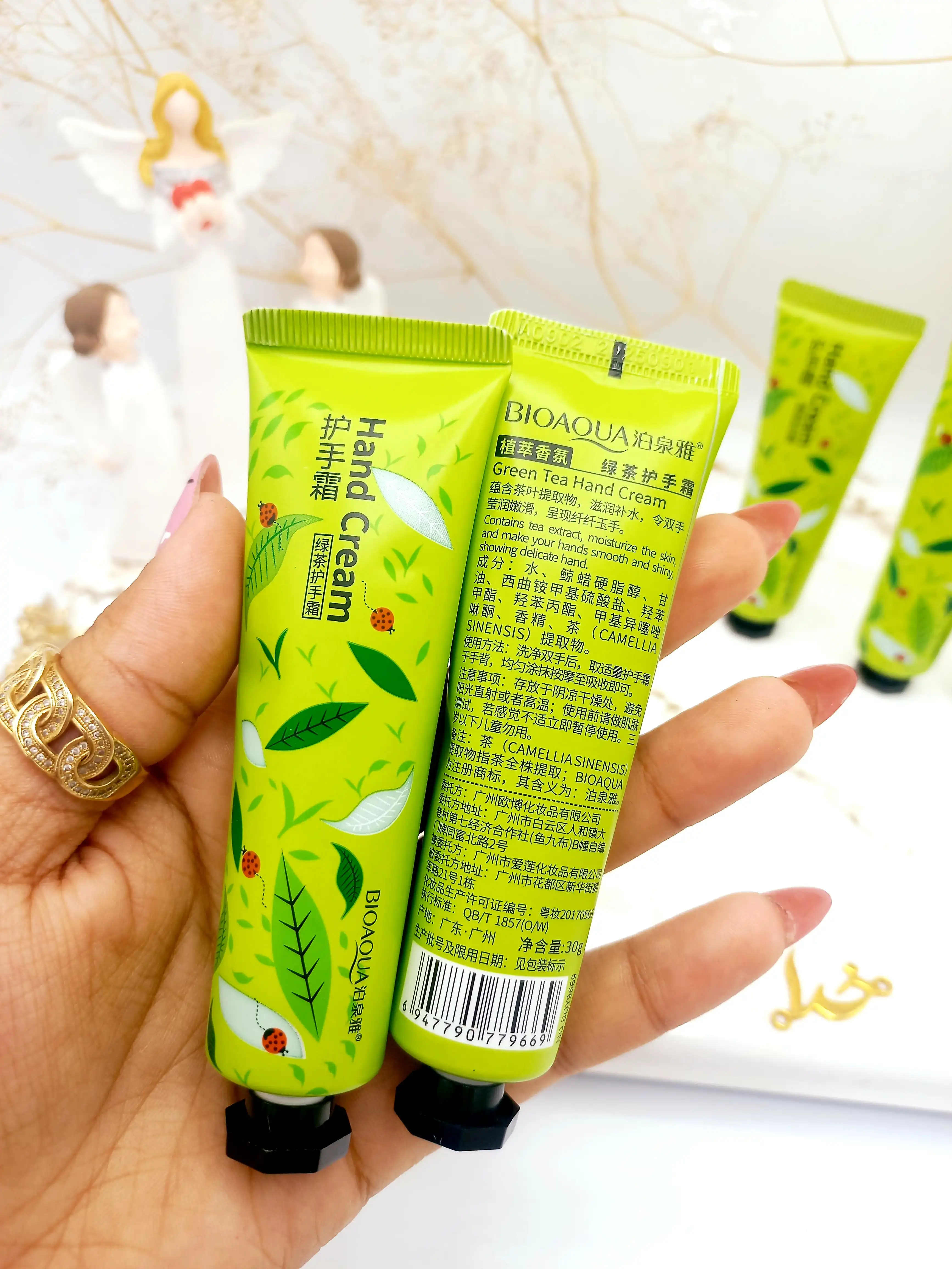 کرم دست تیوپی چای سبز 30 گرم بیوآکوا BIOAQUA کد BQY9669