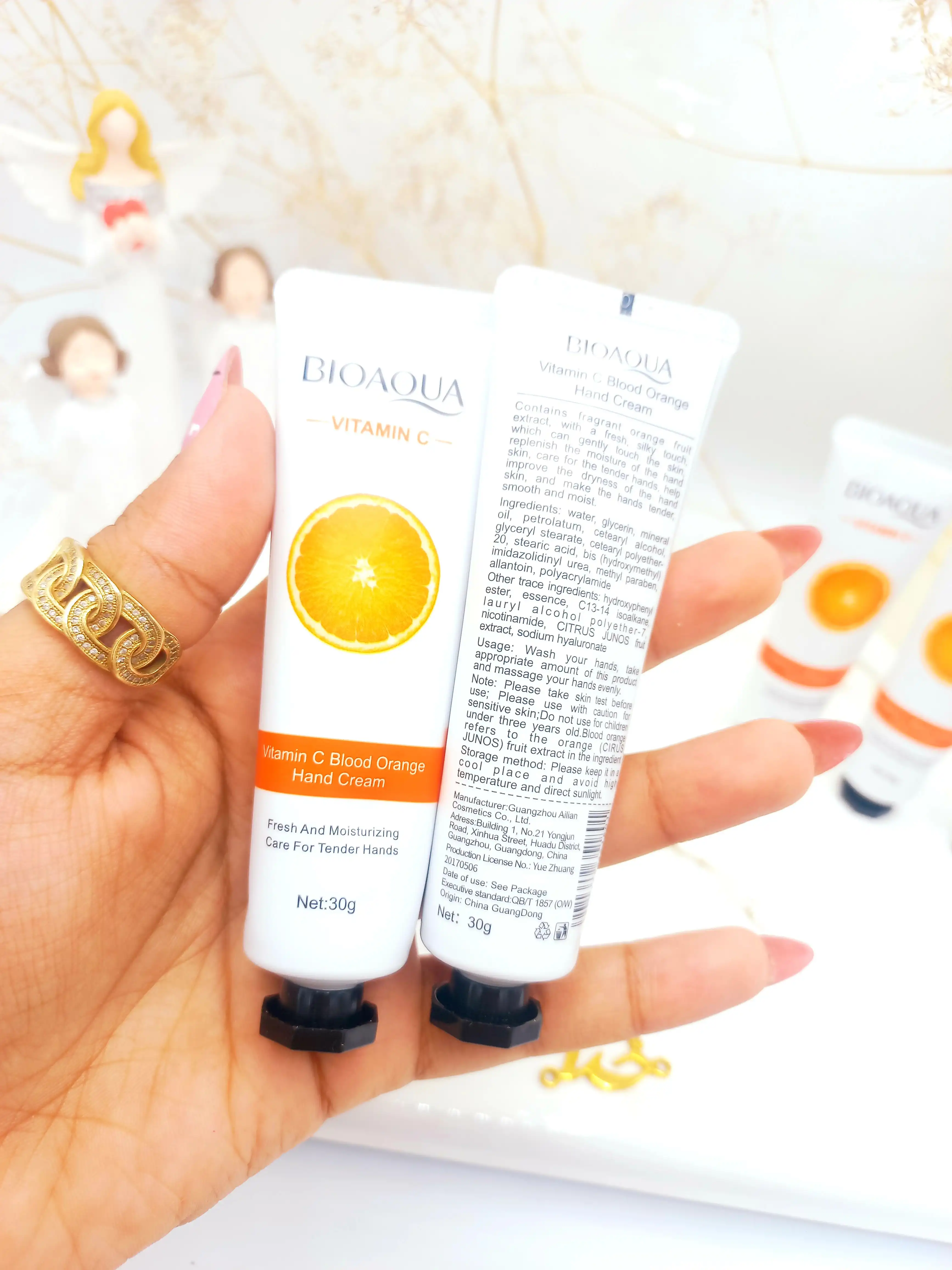 کرم دست تیوپی ویتامین سی 30 گرم بیوآکوا BIOAQUA کد BQY1801