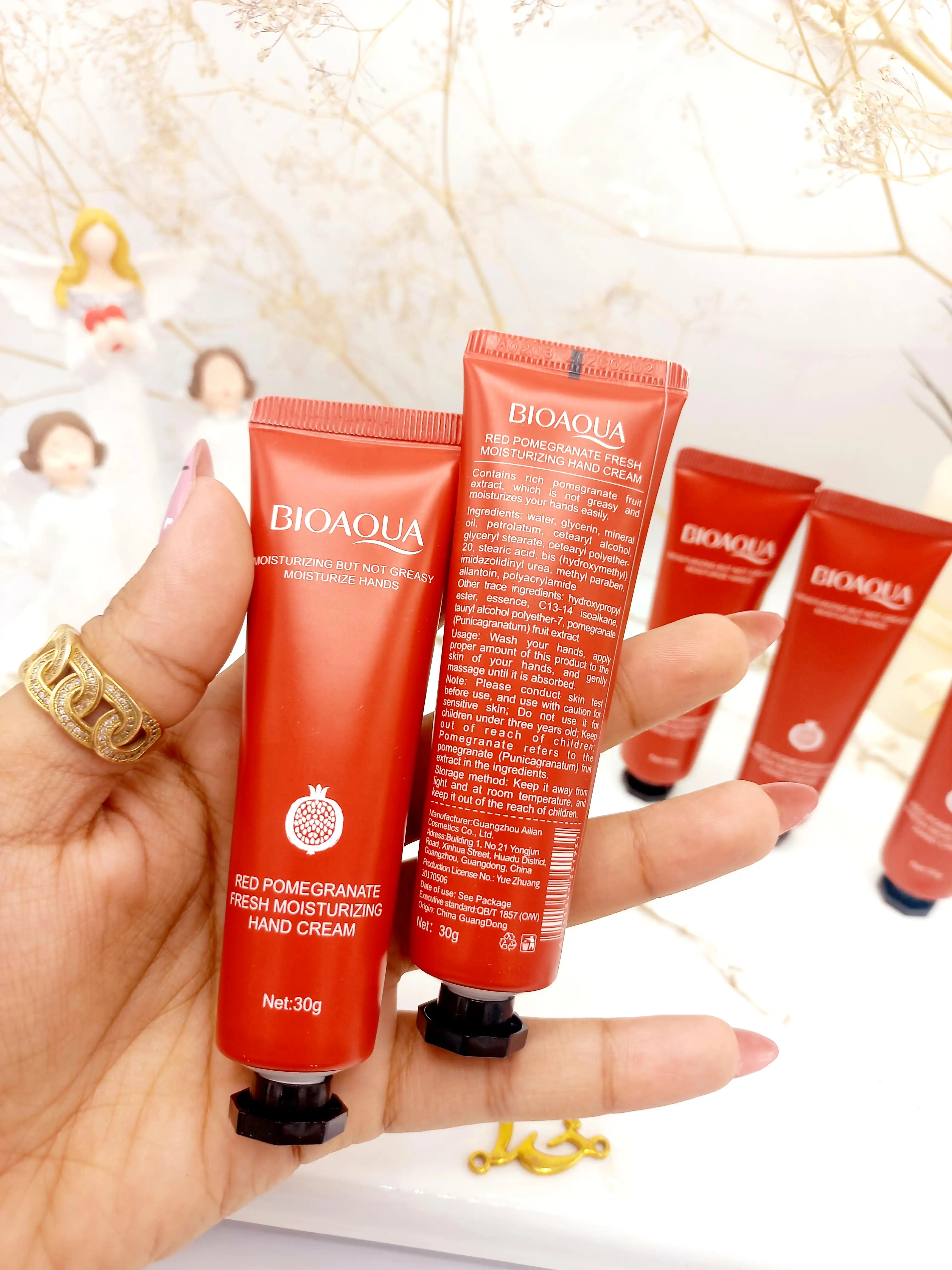 کرم دست تیوپی انار 30 گرم بیوآکوا BIOAQUA کد BQY1931