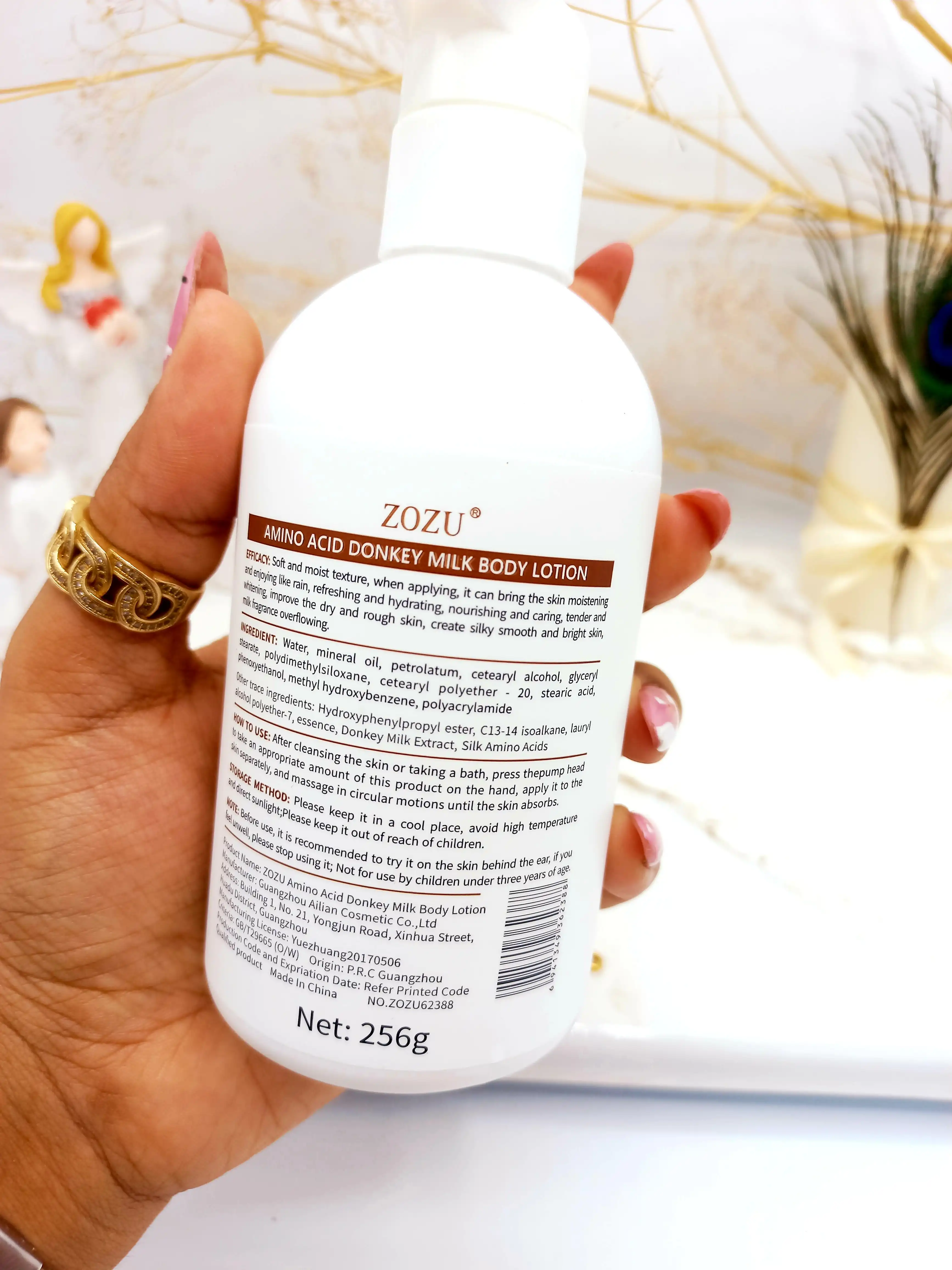 لوسیون نرم کننده و آبرسان بدن شیر الاغ زوزو ZOZO کد ZOZU62388