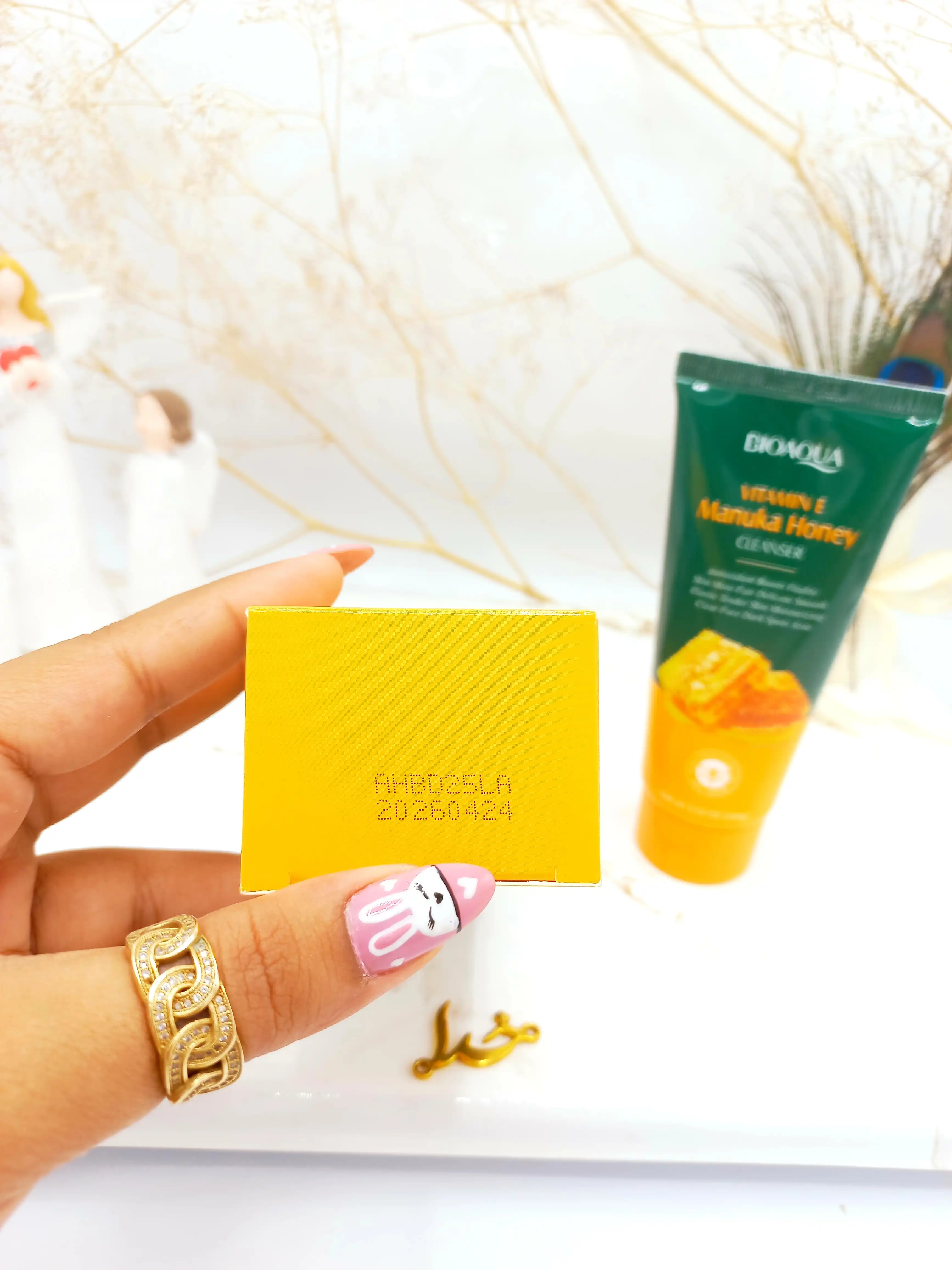 فوم شستشو صورت آبرسان و ضد لک عسل بیواکوا BIOAQUA کد BQY53522