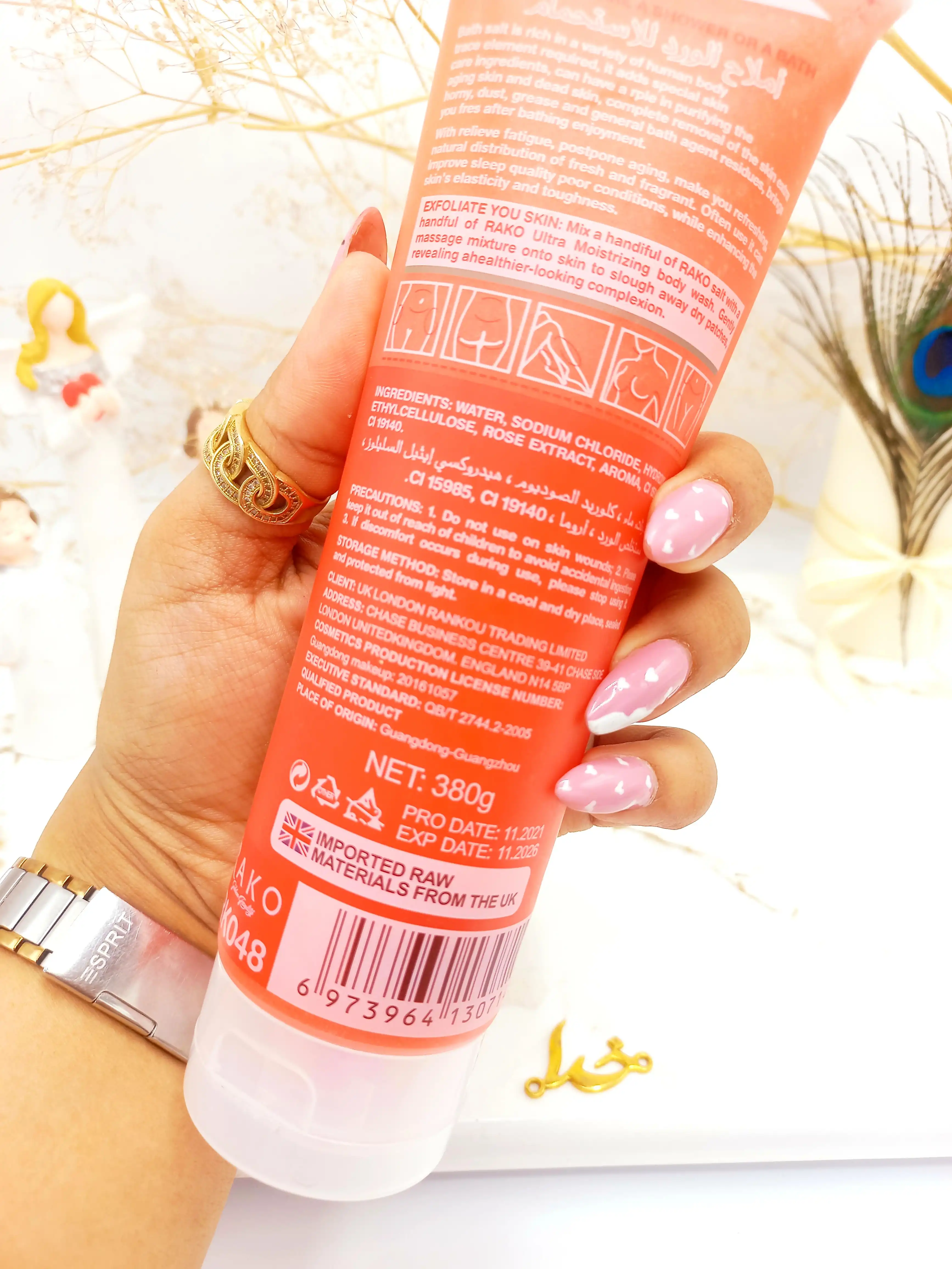 نمک حمام سفیدکننده بدن رایحه گل رز راکو ROKO ساخت بریتانیا اصلی