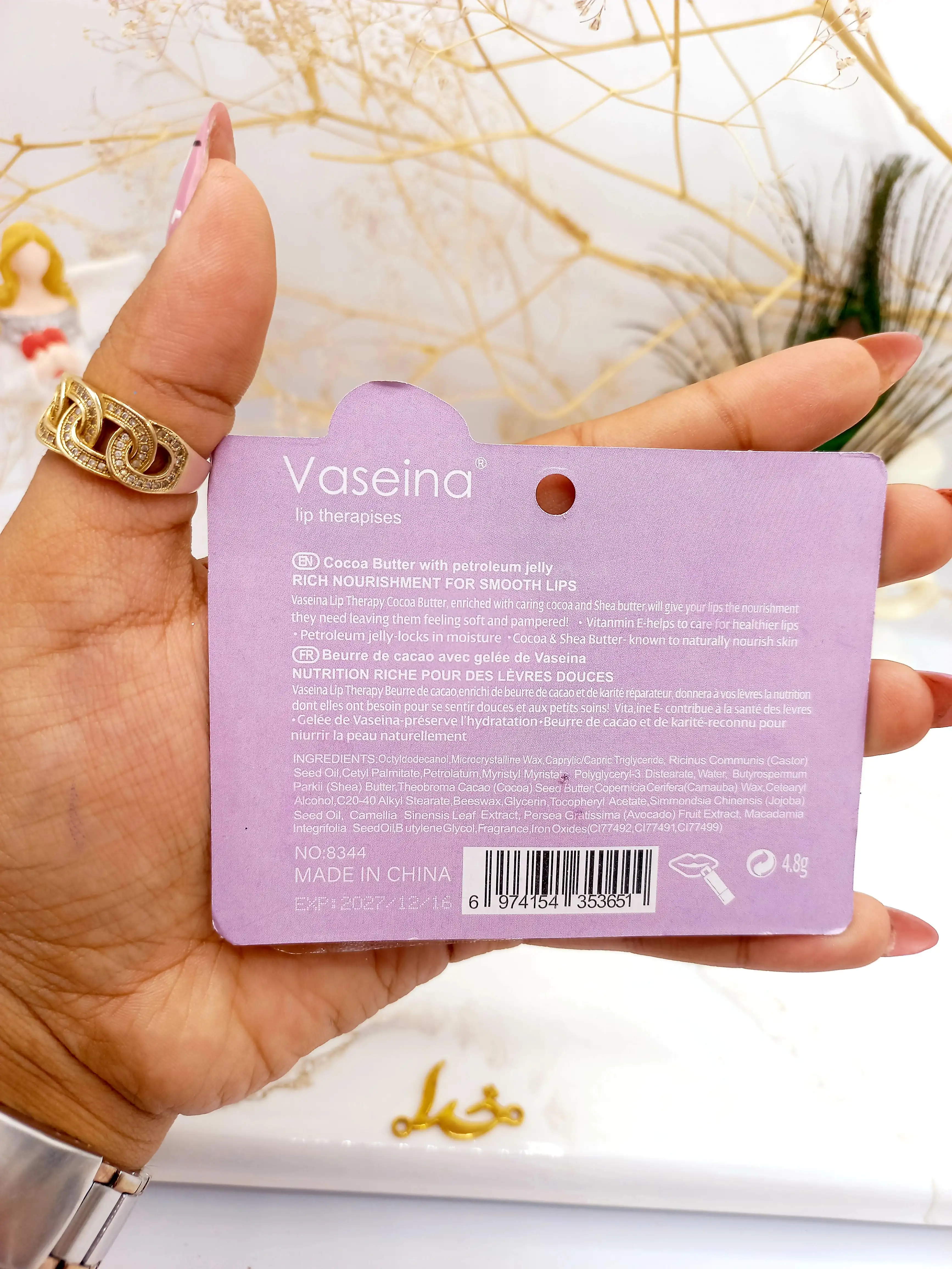 بالم لب فوق آبرسان و مرطوب کننده لب های خشک بلوبری Vaseina کد 8344