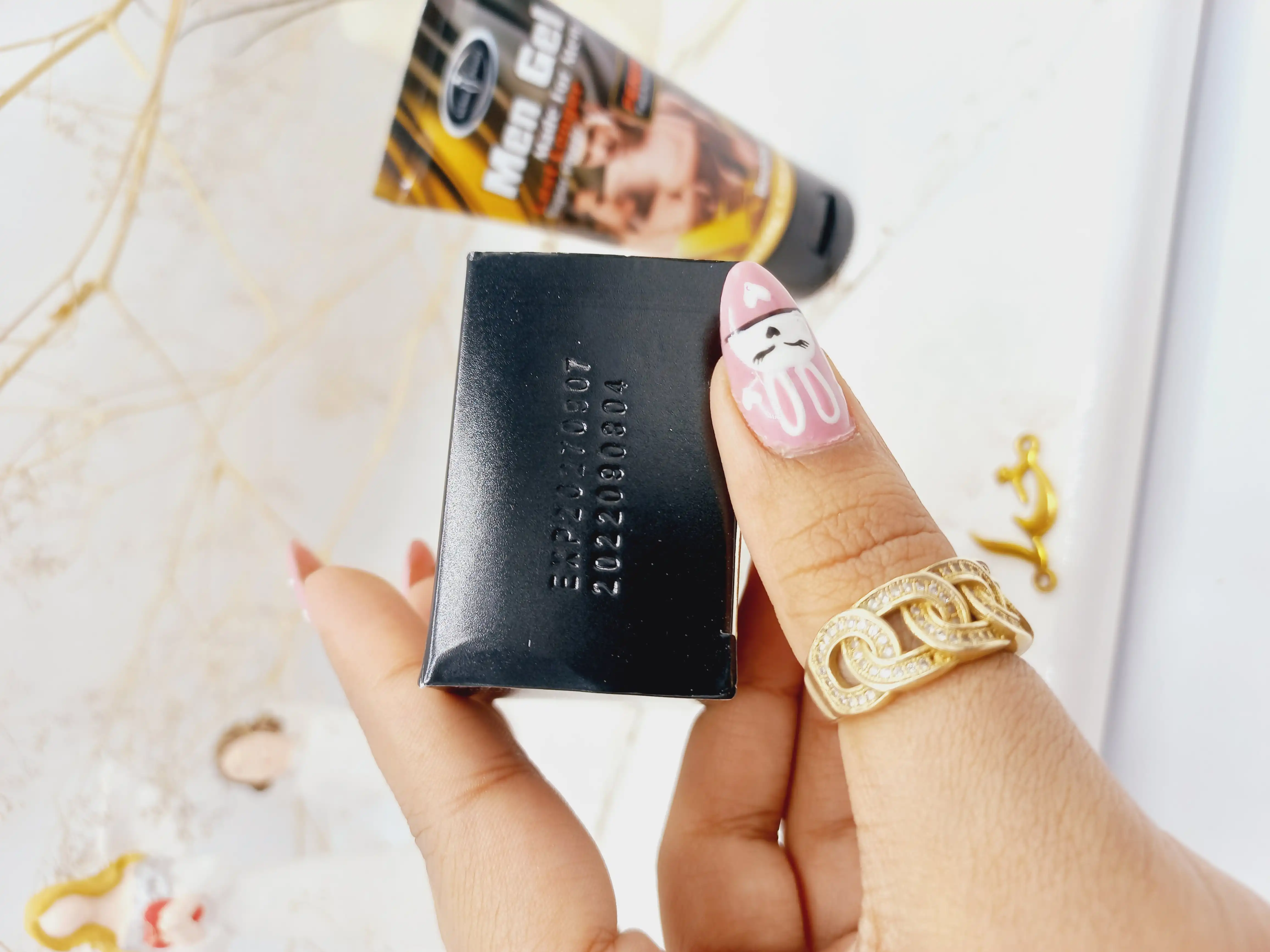 ژل تاخیری و روان کننده مردانه طلا آیچون بیوتی Aichun Beauty کد AC3161