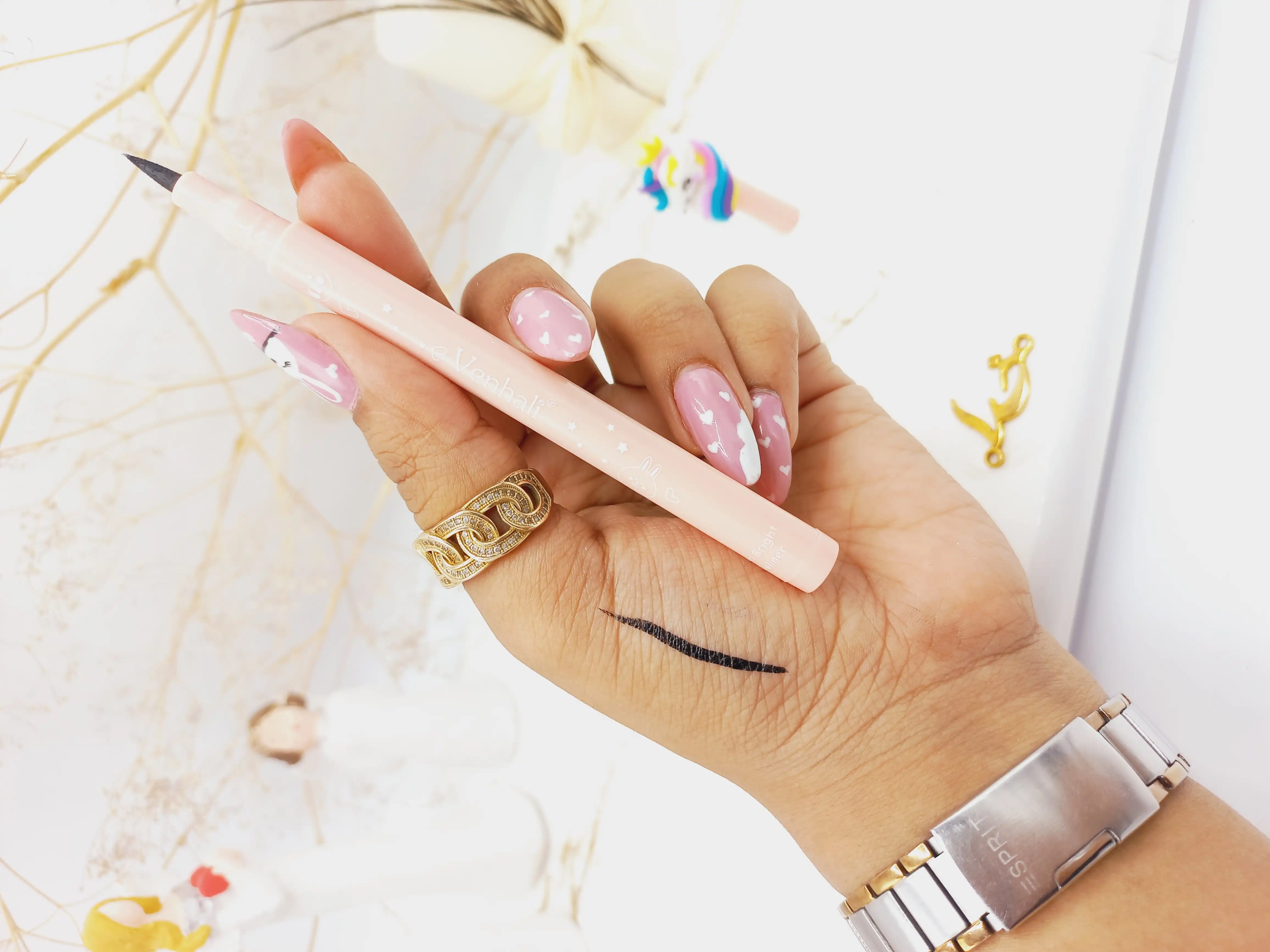 خط چشم ماژیکی طرح عروسکی VENHALI کد HL027