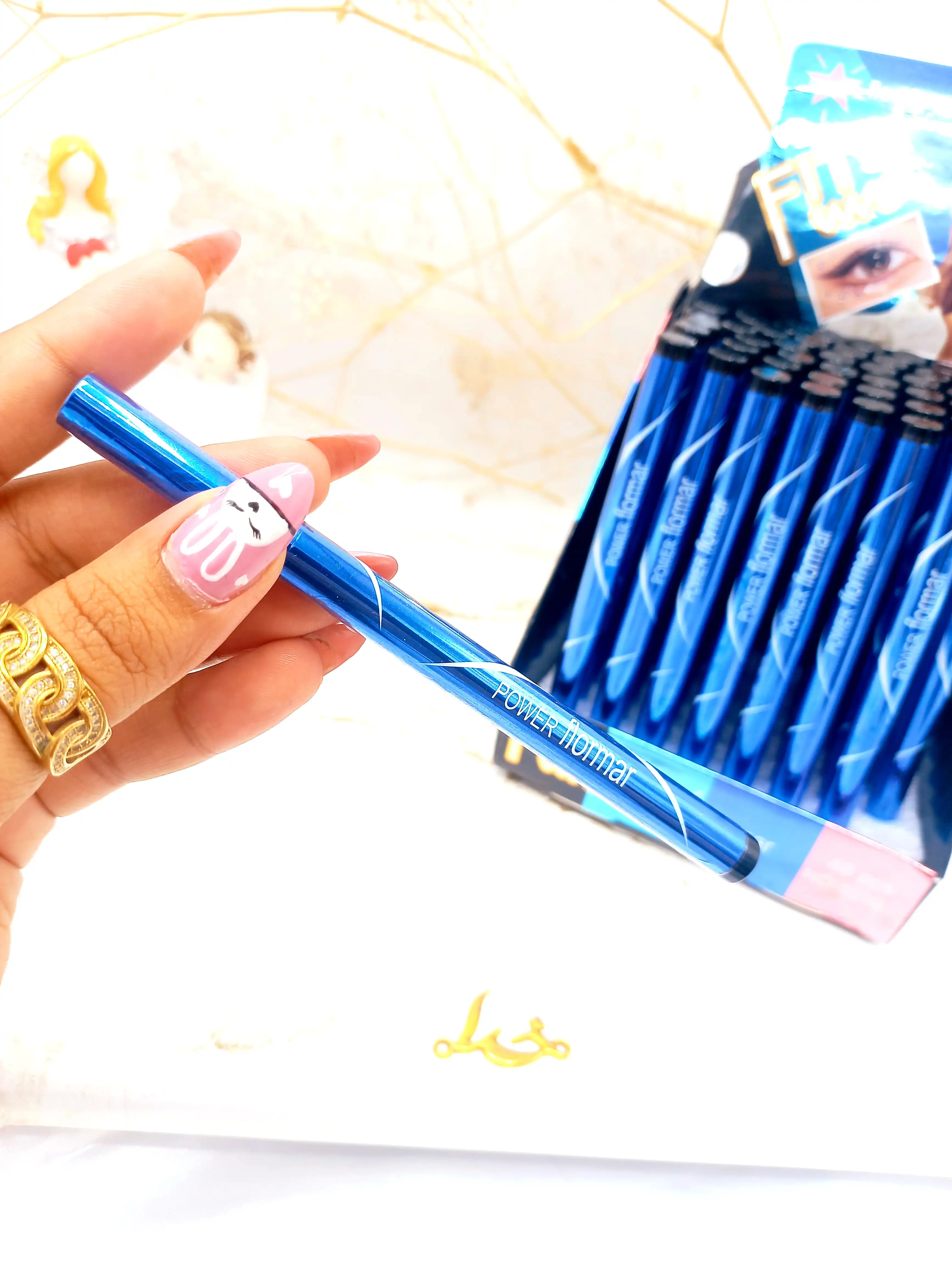 خط چشم مشکی ماژیکی ضدآب فلورمار فیت Fit Flomror (آبی) کد 1010