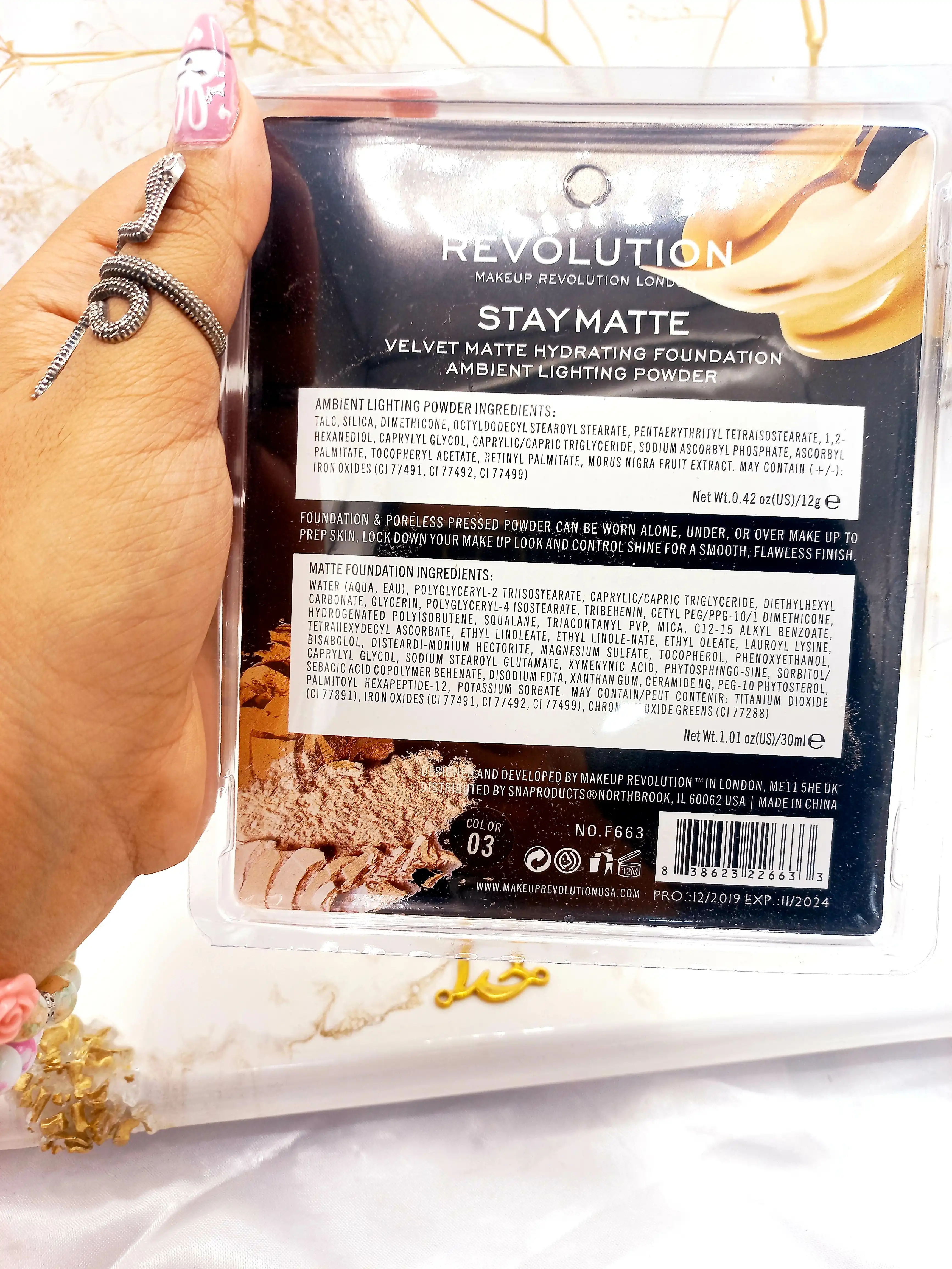 ست پنکک و کرم پودر رولوشن REVOLUTION مدل STAY MATTE کد F663