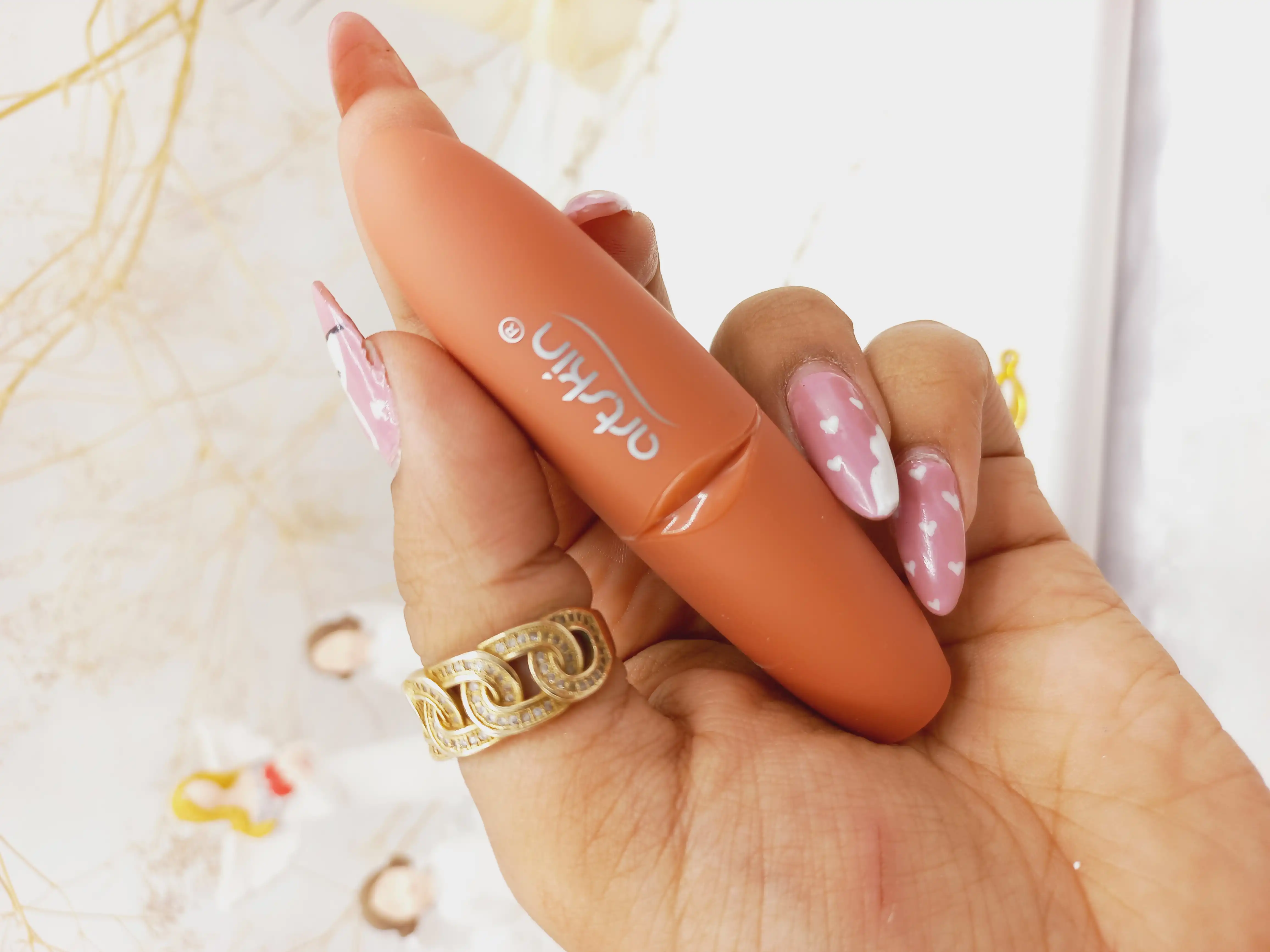 رژ جامد پرطرفدار آرت اسکین Art Skin کد AS9710171