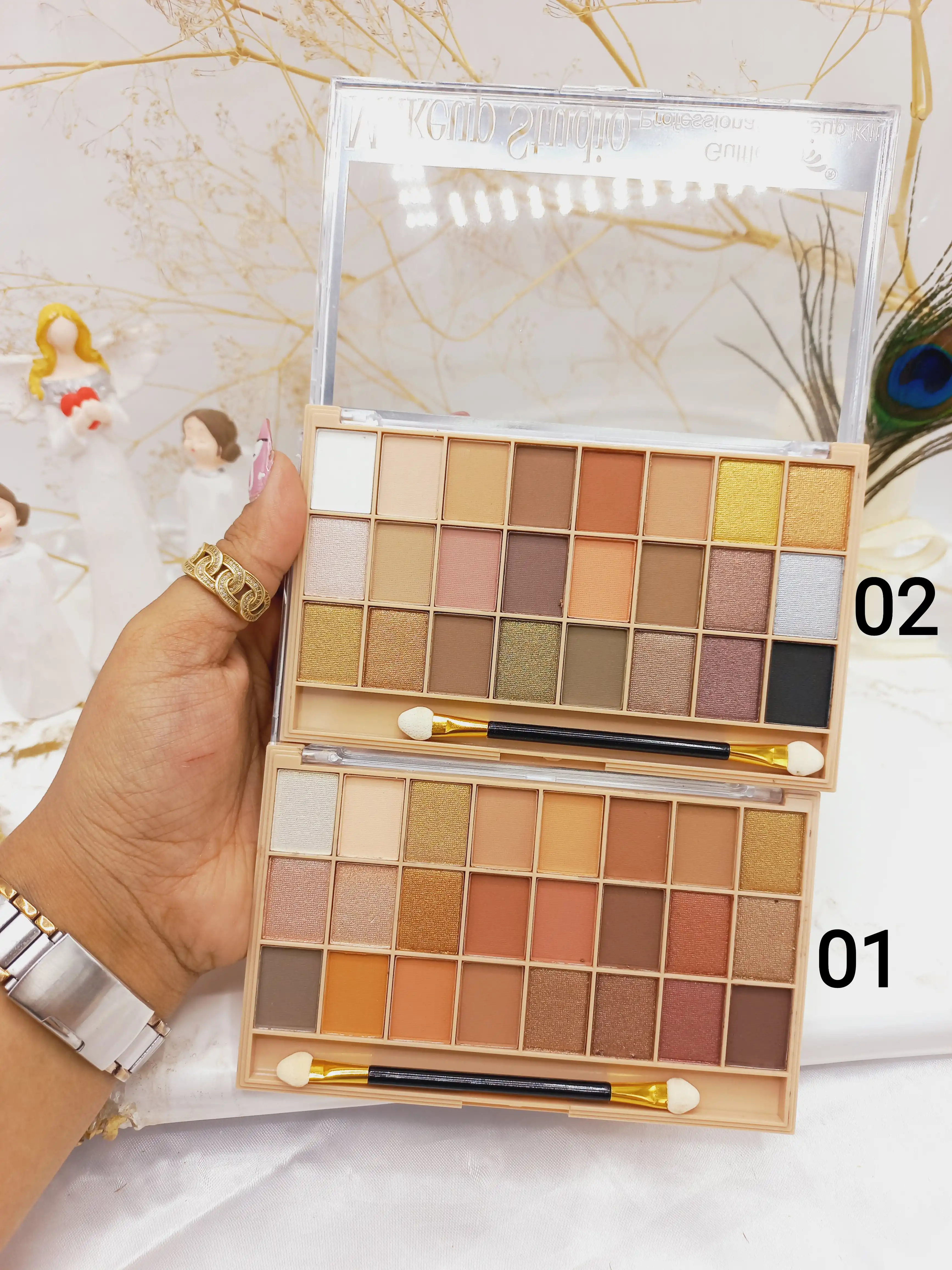 پالت  پرطرفدار سایه چشم 24 رنگ همراه با قلم برند میکاپ استودیو Makeup Studio کد GF429