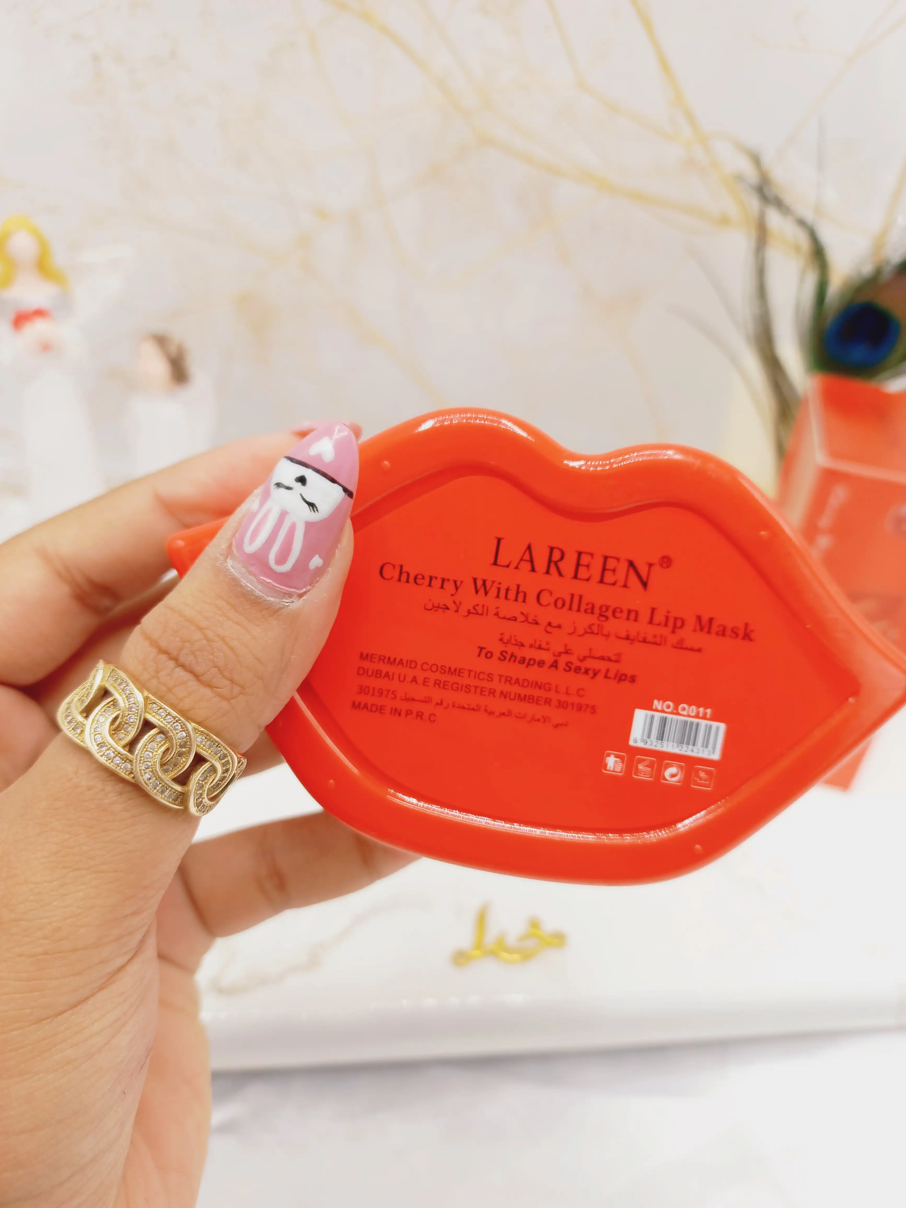 ماسک لب کاسه ای آلبالو لرن LAREEN کد Q011