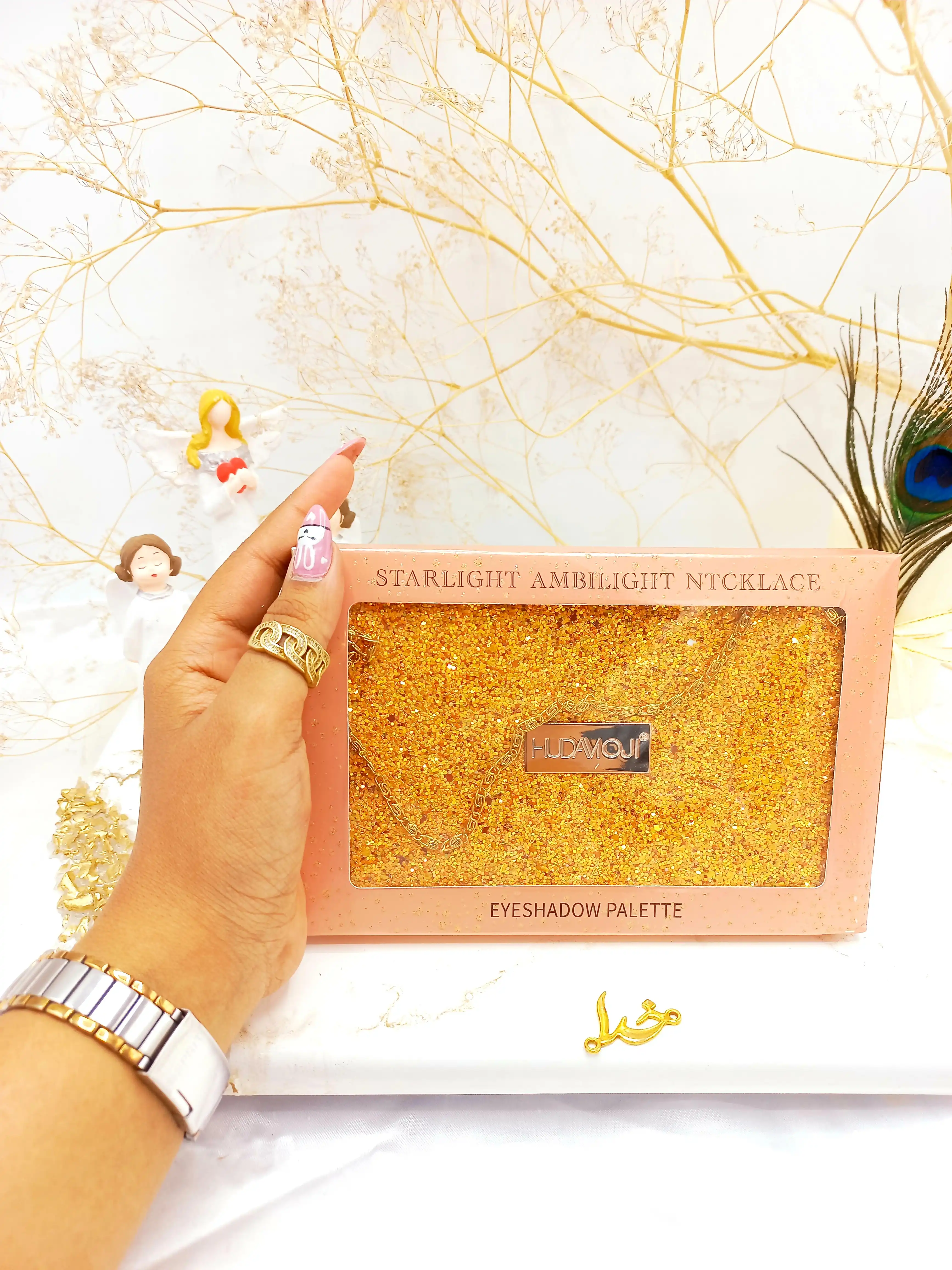 پالت سایه 15 رنگ هدا موجی HUDA MOJI طرح کیف زنجیره ای (طلایی) کد ES066