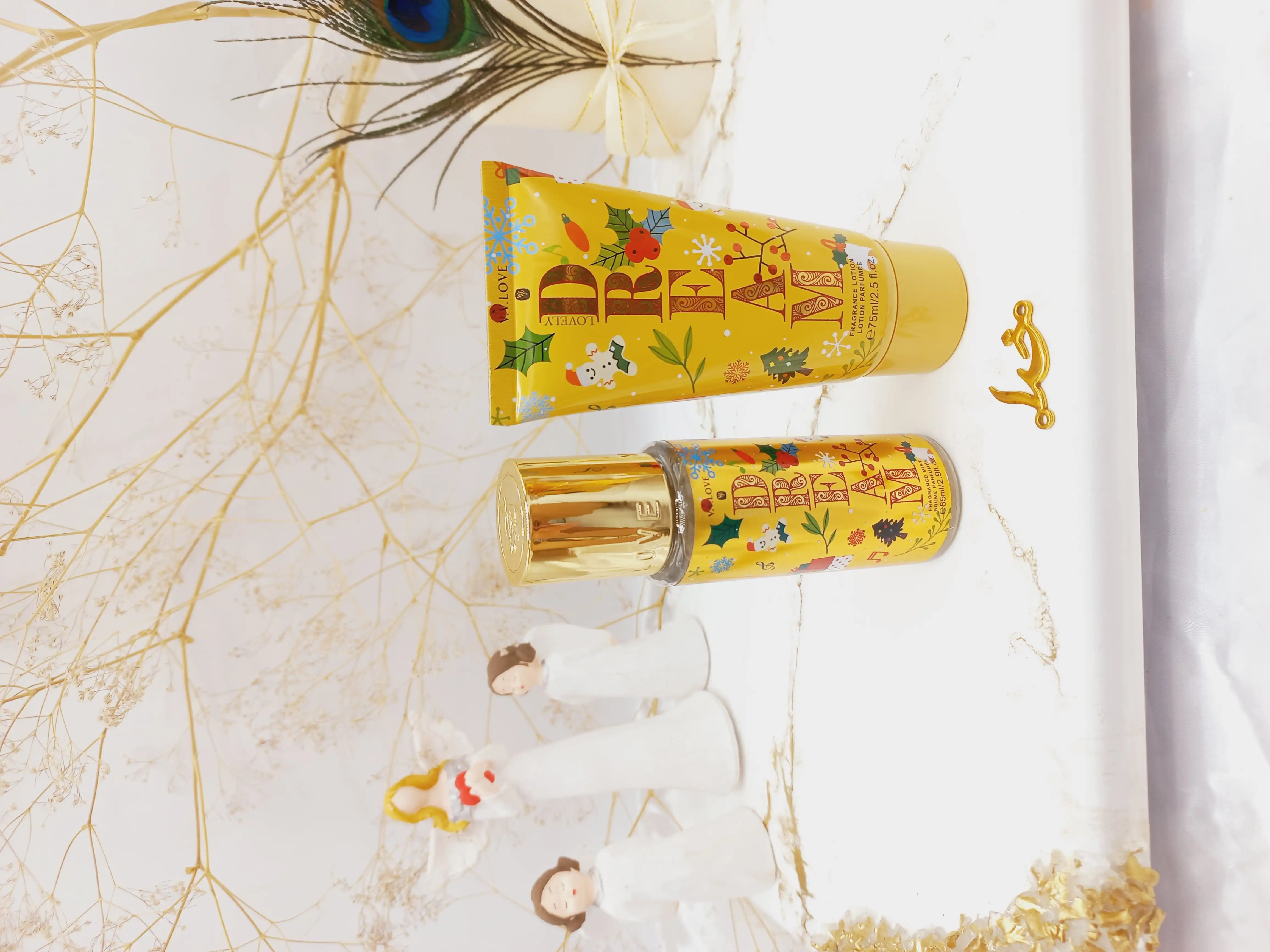 ست خفن بادی اسپلش و لوسیون خوشبو وی وی لاو (طلایی) کد VL9059