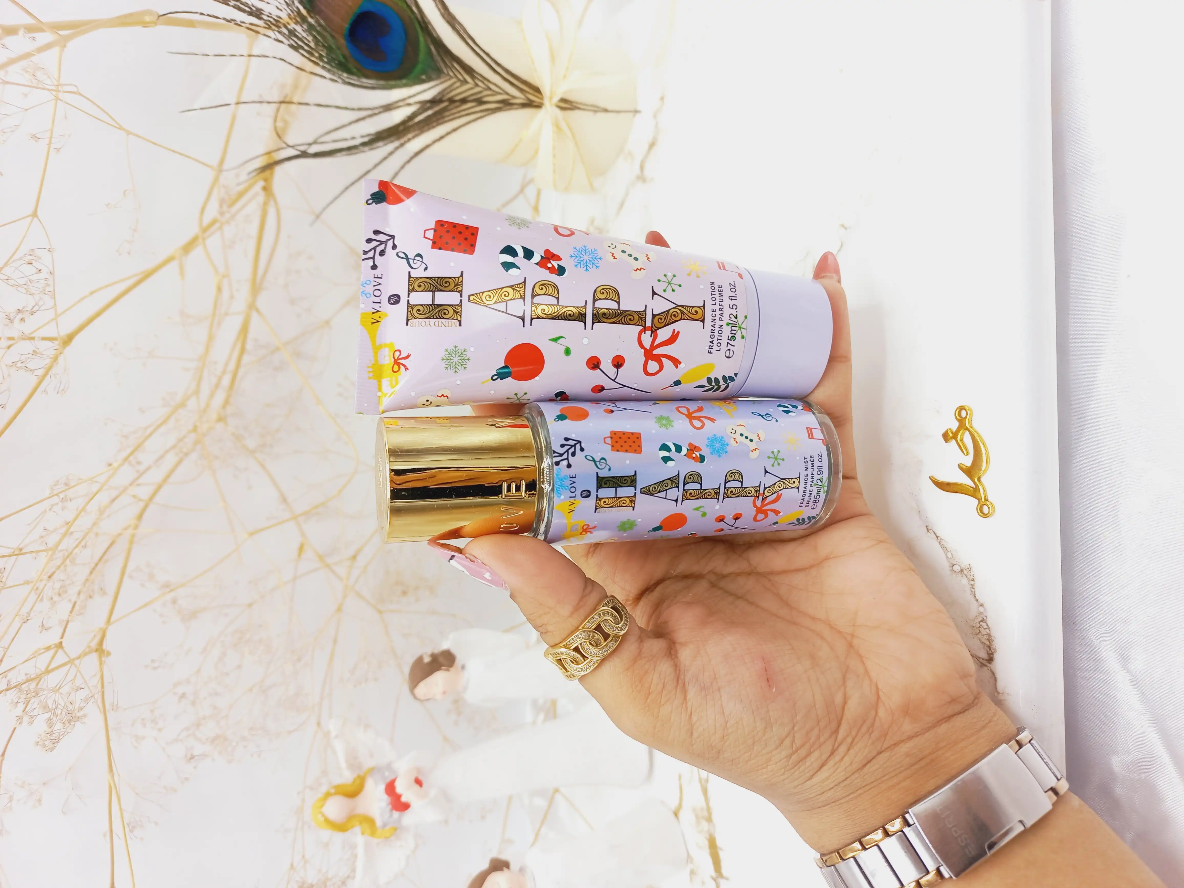 ست خفن بادی اسپلش و لوسیون خوشبو وی وی لاو (یاسی) کد VL9059