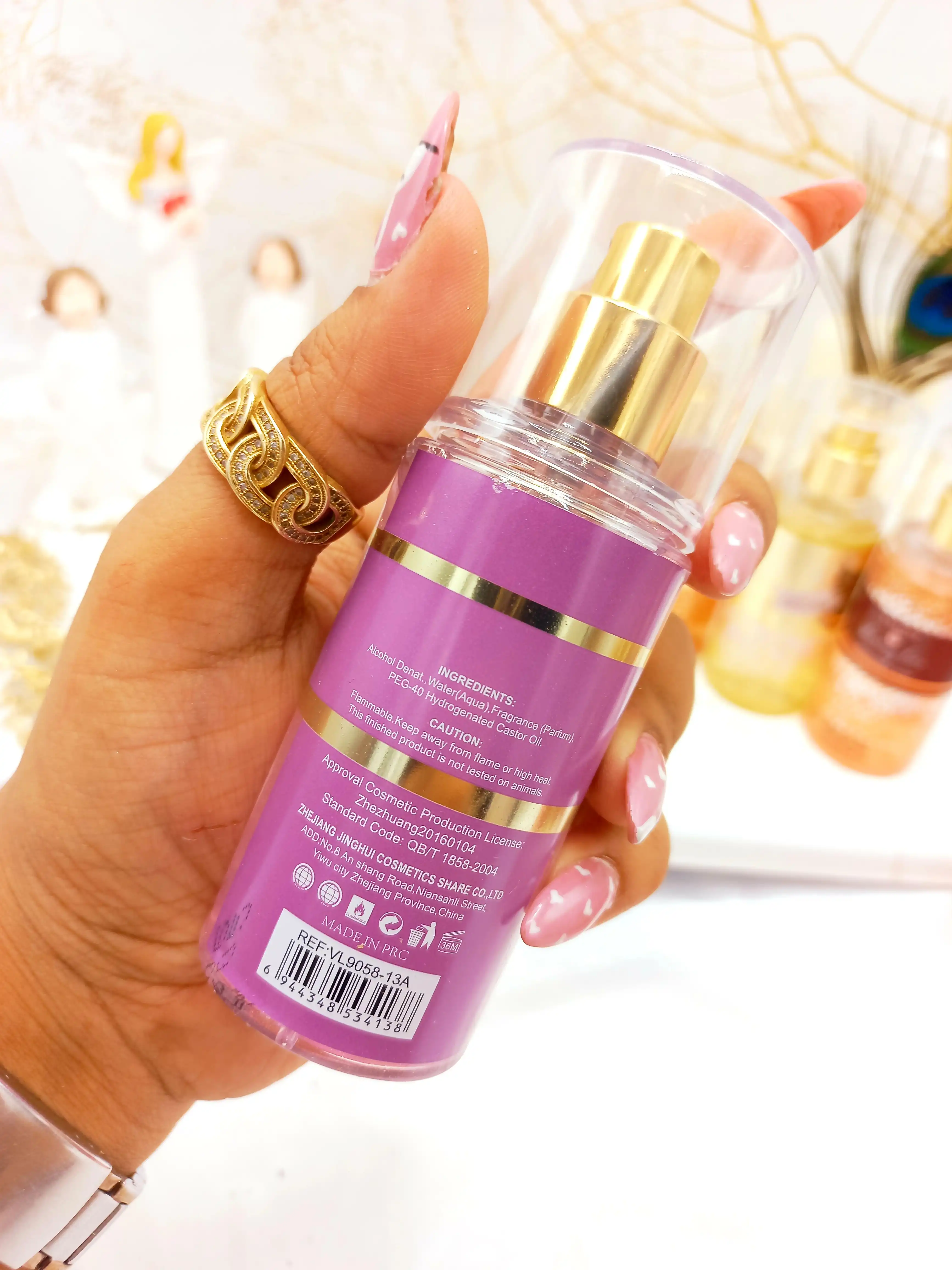 بادی اسپلش شاین دار پرطرفدار وی وی لاو V V LOVE رایحه خنک و ملایم کد VL905813C