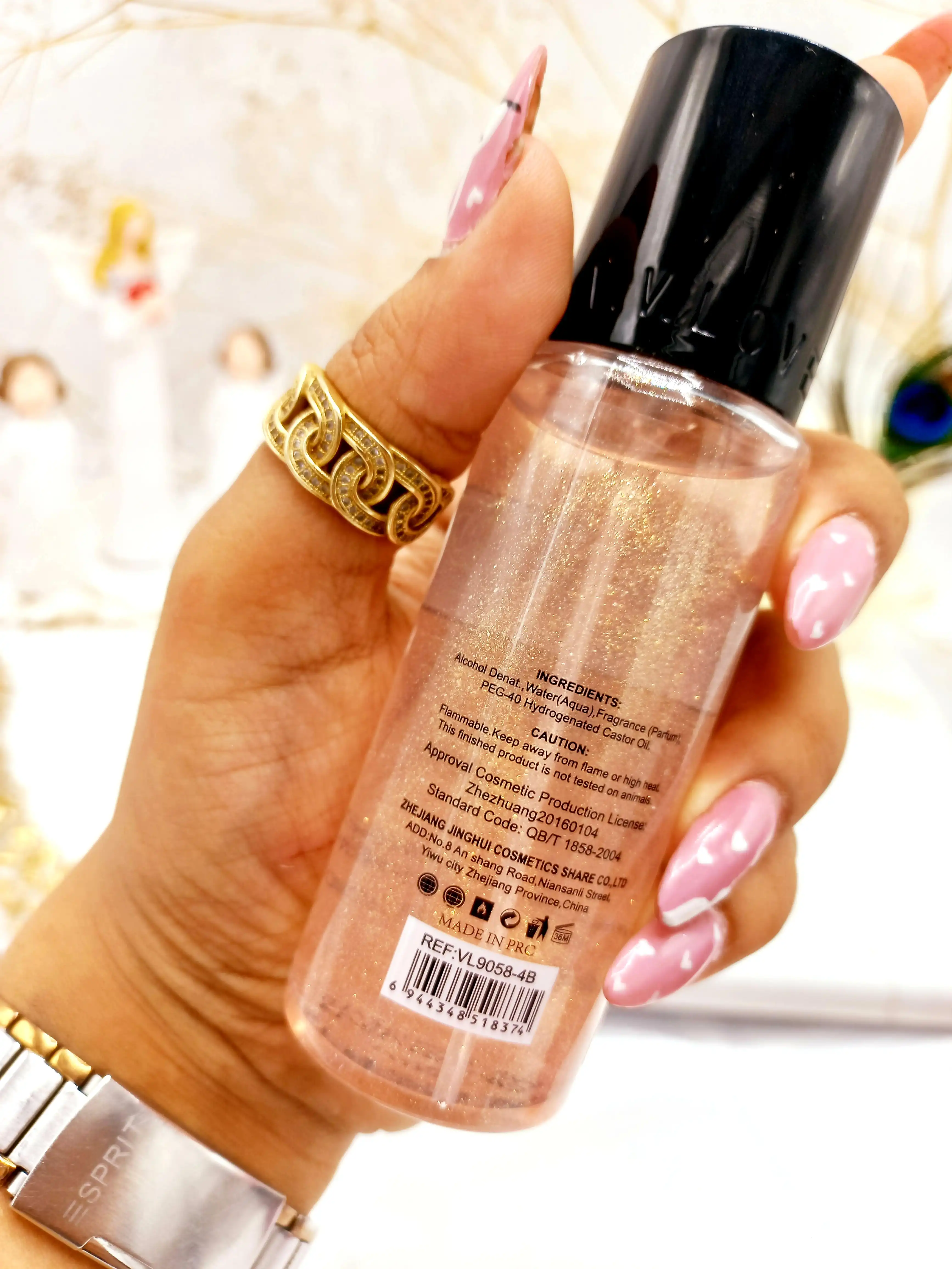 بادی اسپلش شاین دار پرطرفدار وی وی لاو V V LOVE رایحه گرم و شیرین کد VL90584D