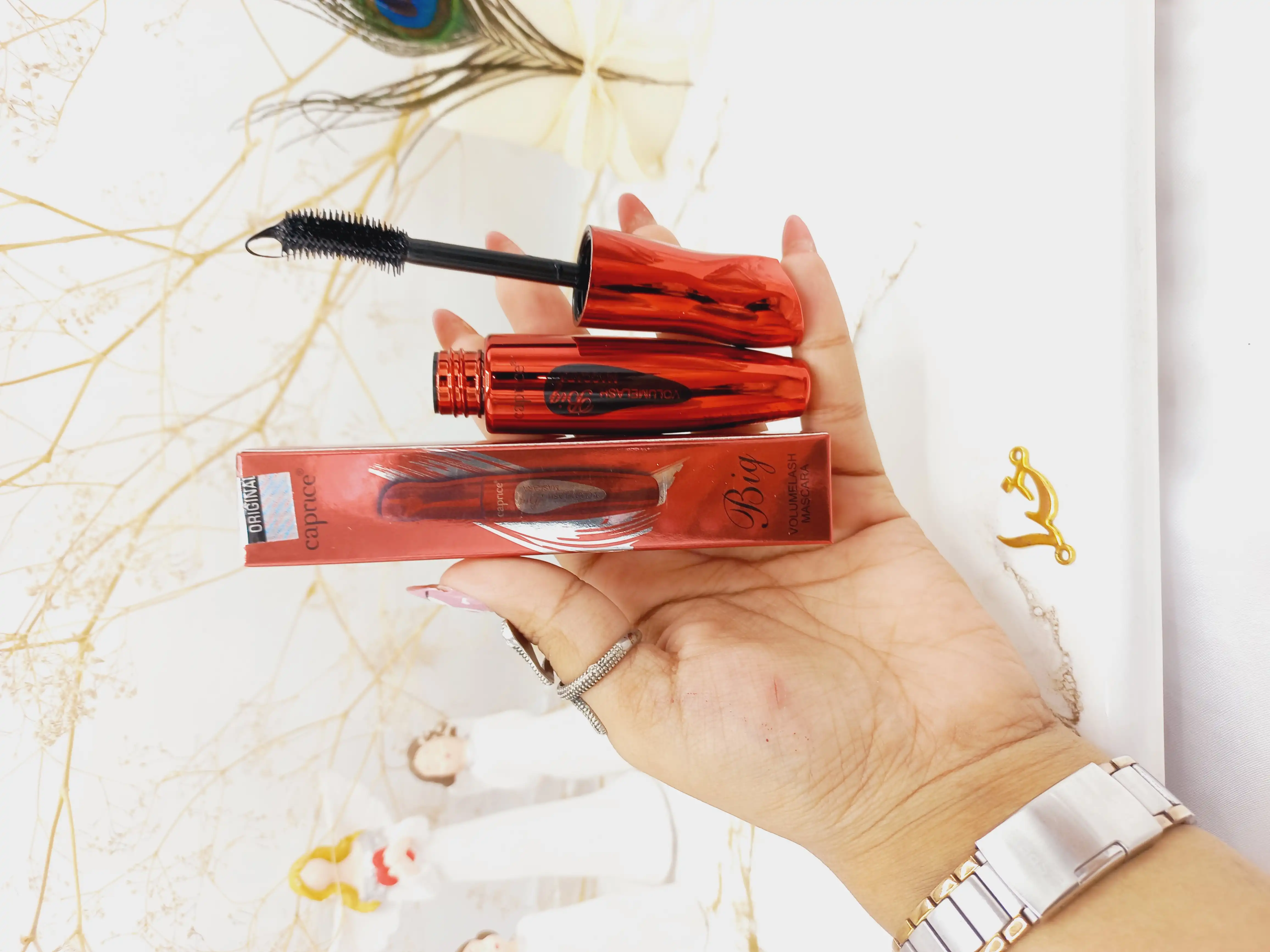 ریمل بلند کننده مشکی کاپریس Caprice اورجینال (پوکه قرمز) کد V806