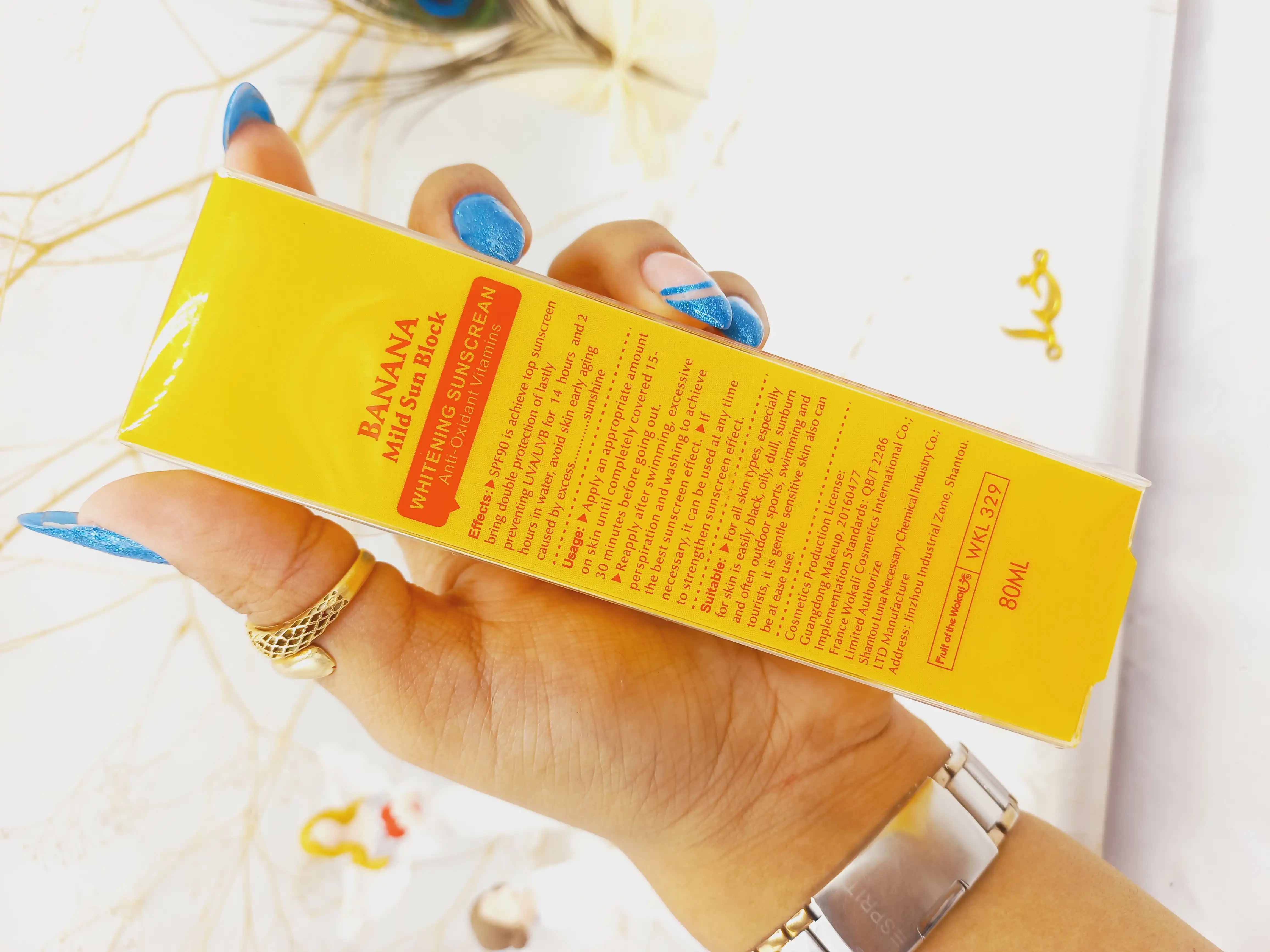 ضد آفتاب SPF90 مدل موز حجم 80 میل وکالی کد WKL328