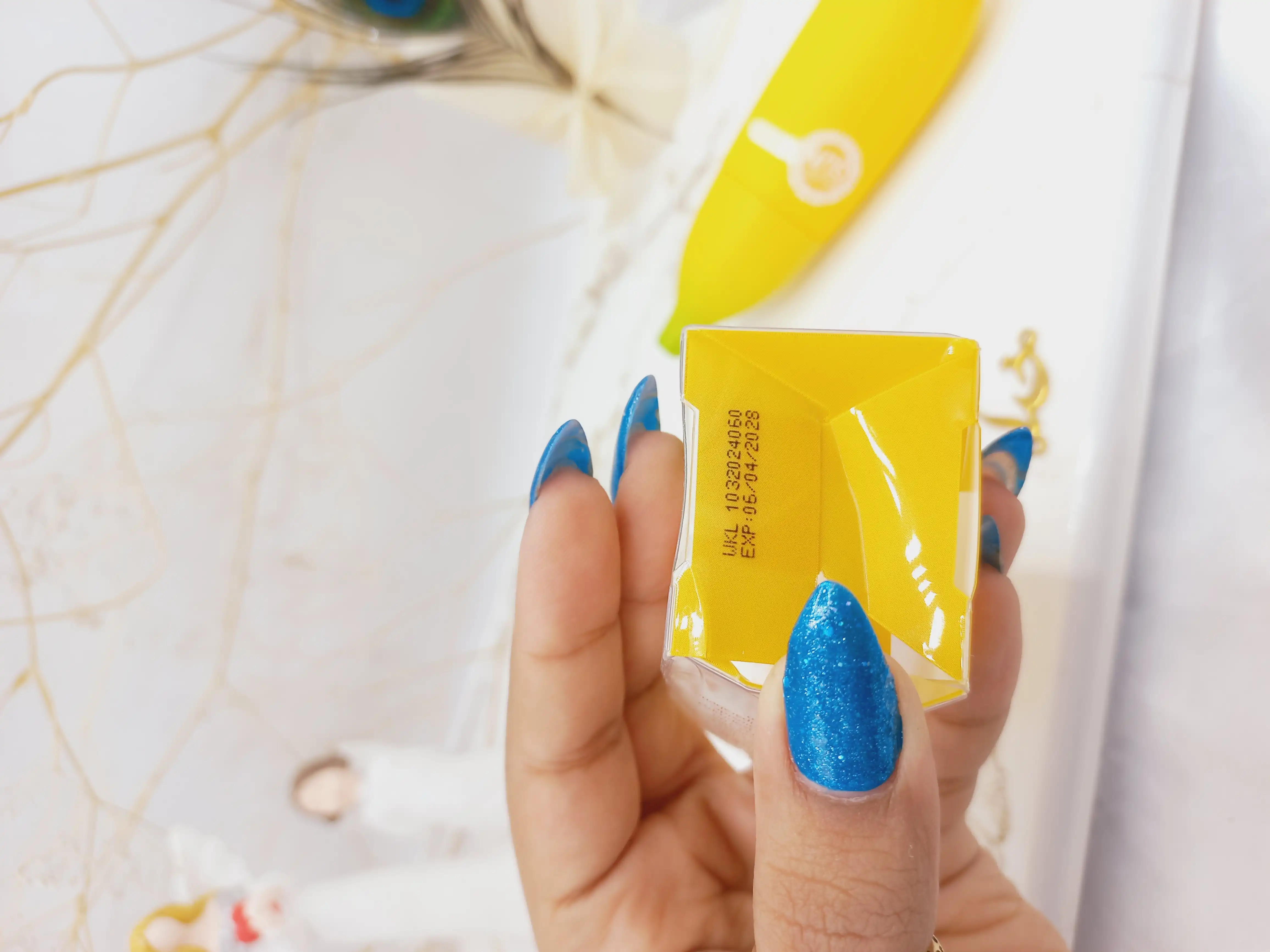 ضد آفتاب SPF90 مدل موز حجم 80 میل وکالی کد WKL328