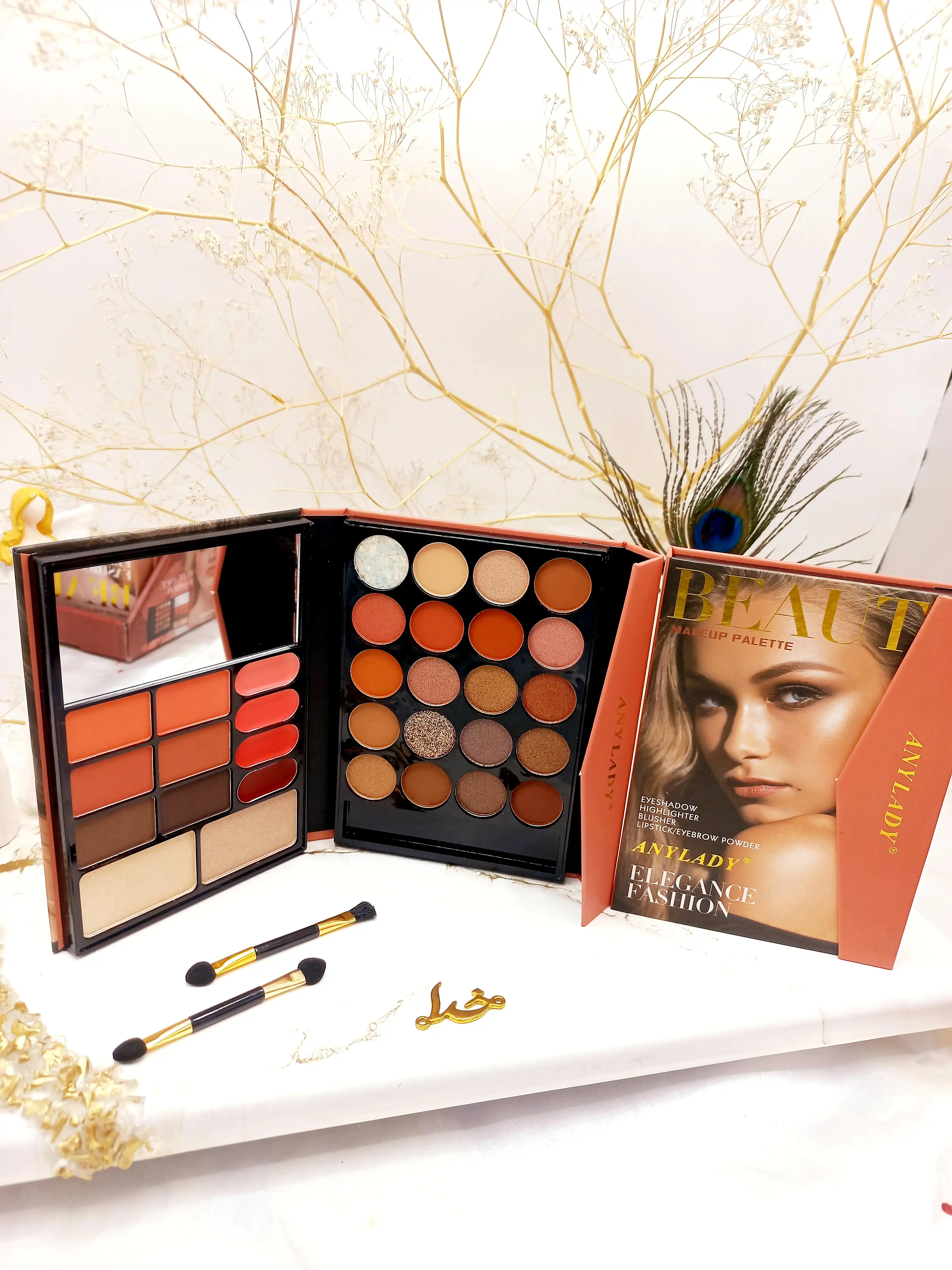 پالت سایه آنالیدی طرح فشن استایلANYLADY کد 8601M